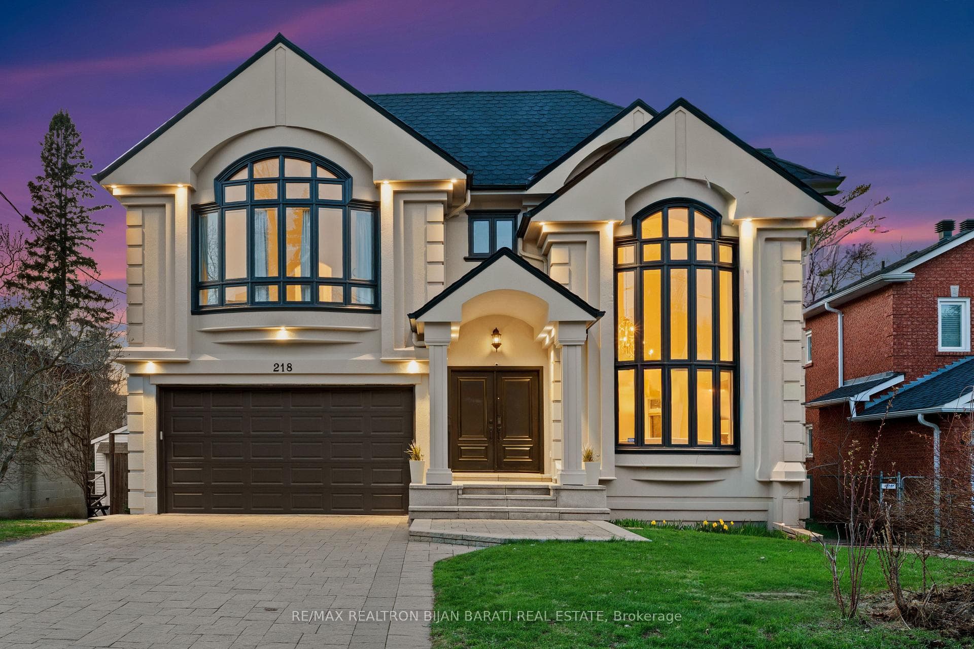 218 Hillcrest Avenue, Toronto, ON M2N 3P2, Toronto C14 — photo 1