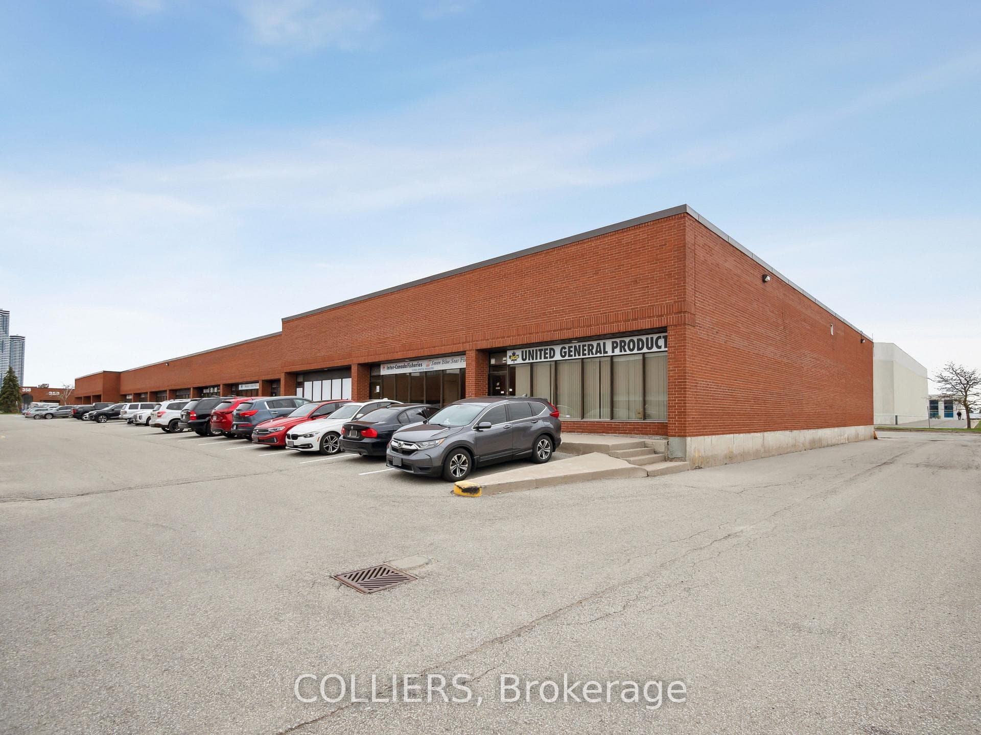 270 Pennsylvania Avenue 12, Vaughan, ON L4K 3Z7, Vaughan — photo 1
