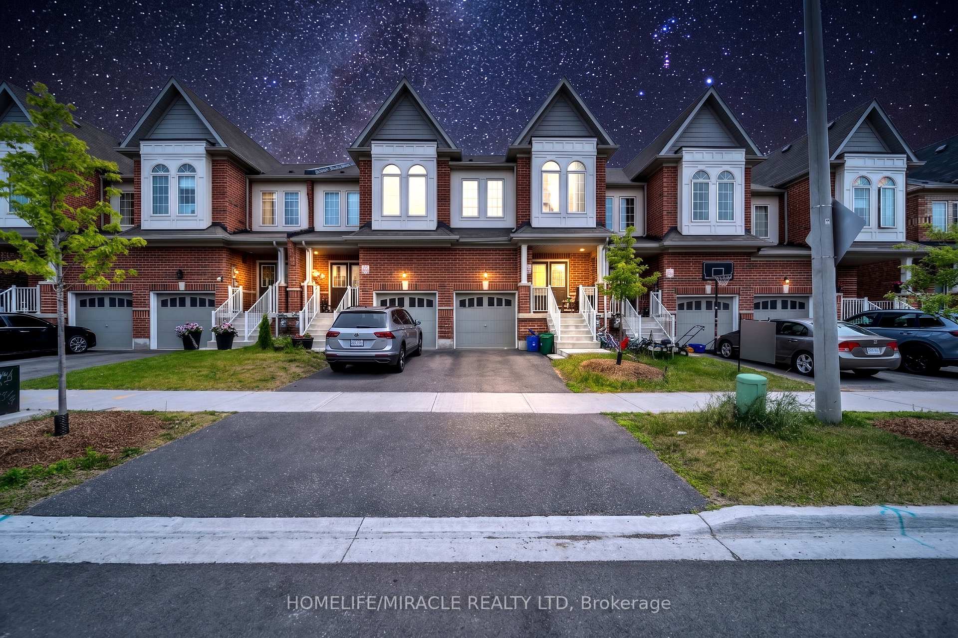 1195 Kettering Drive, Oshawa, ON L1K 1A6, Oshawa — photo 1