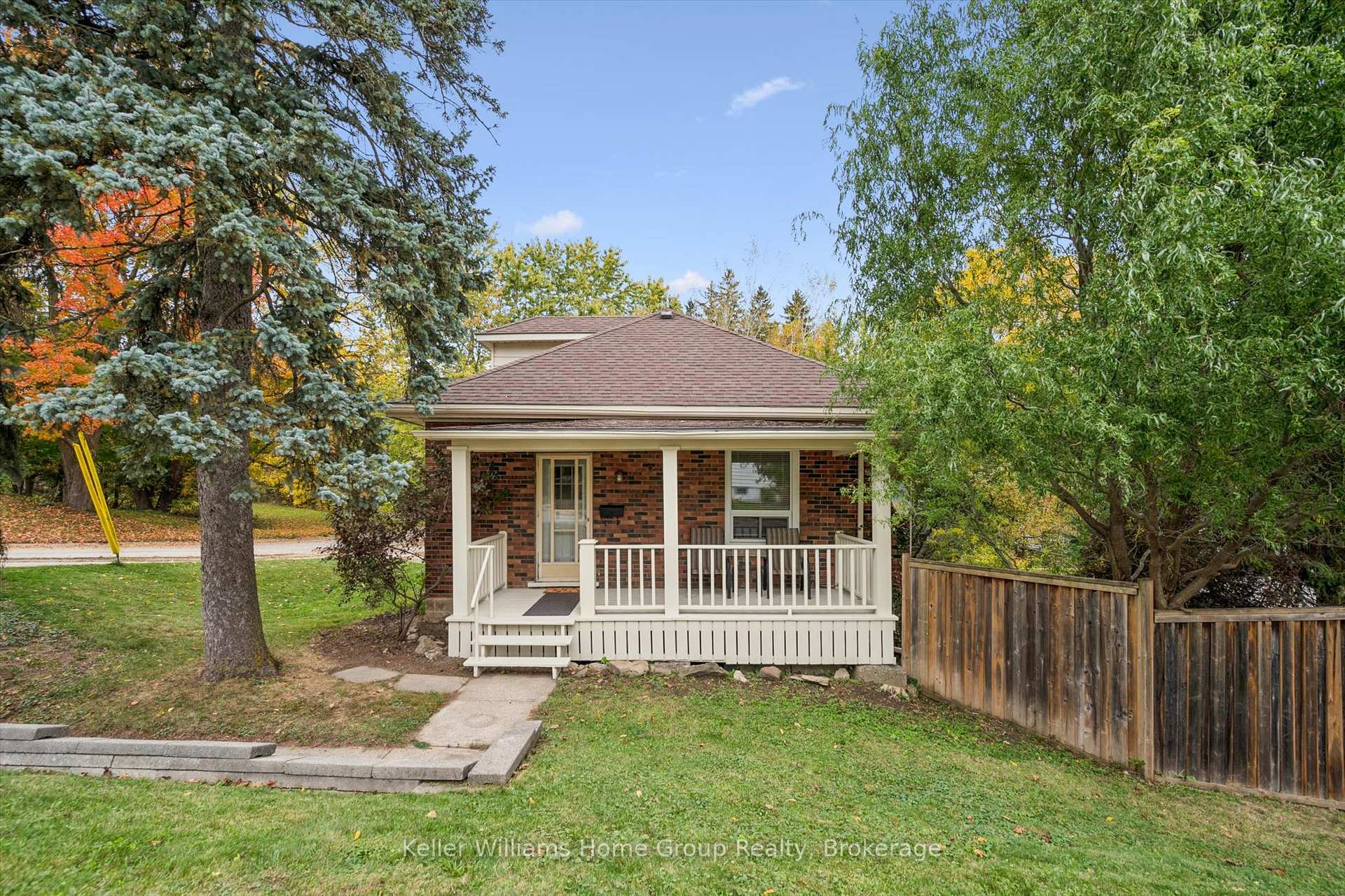 298 Cameron Street N, Centre Wellington, ON N1M 2G1, Centre Wellington — photo 1