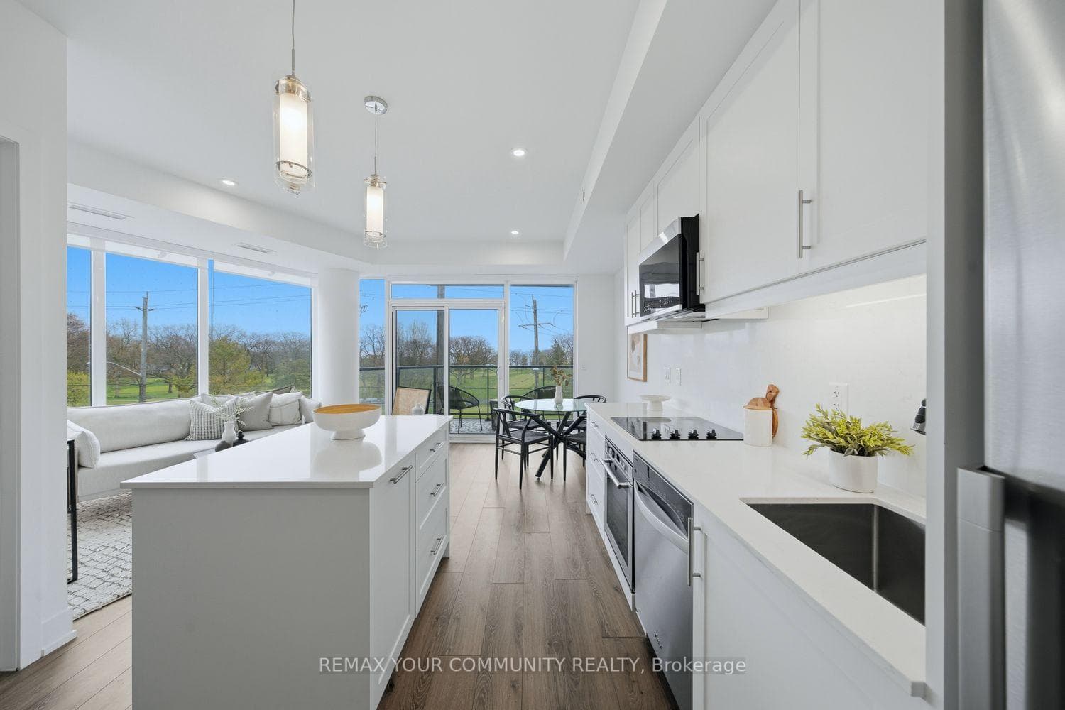 1316 Kingston Road 305, Toronto, ON M1N 1P6, Toronto E06 — photo 1