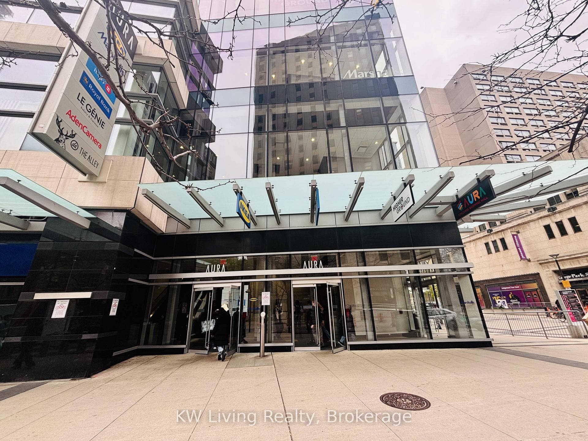 384 Yonge Street 74 and 75-Concourse P1, Toronto, ON M5G 2K2, Toronto C01 — photo 1