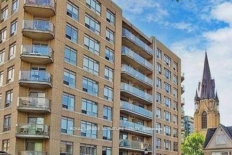 140 Bathurst Street 207, Toronto, ON M5V 3N8, Toronto C01 — photo 1