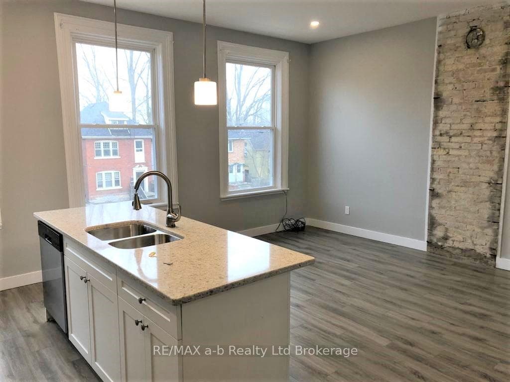 44 Stanley Street 2, London South, ON N6C 1B1, London South — photo 1