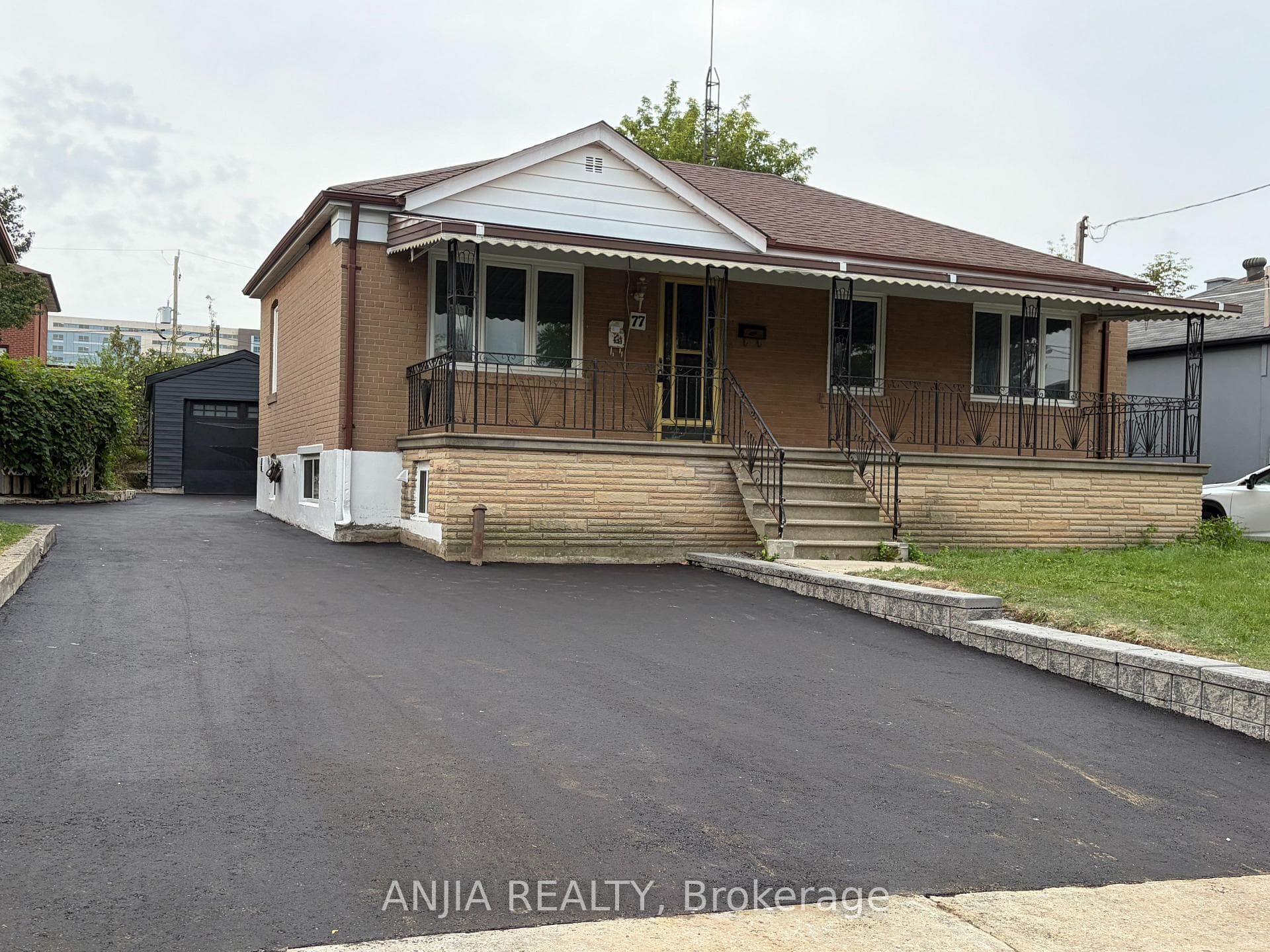 77 Nash Drive, Toronto, ON M3M 2L6, Toronto W05 — photo 1