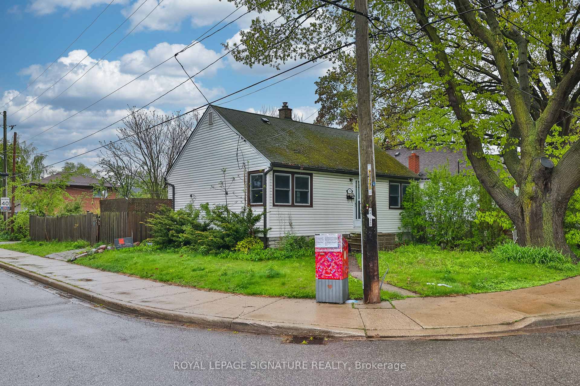 178 Angelene Street, Mississauga, ON L5G 1X2, Mississauga — photo 1