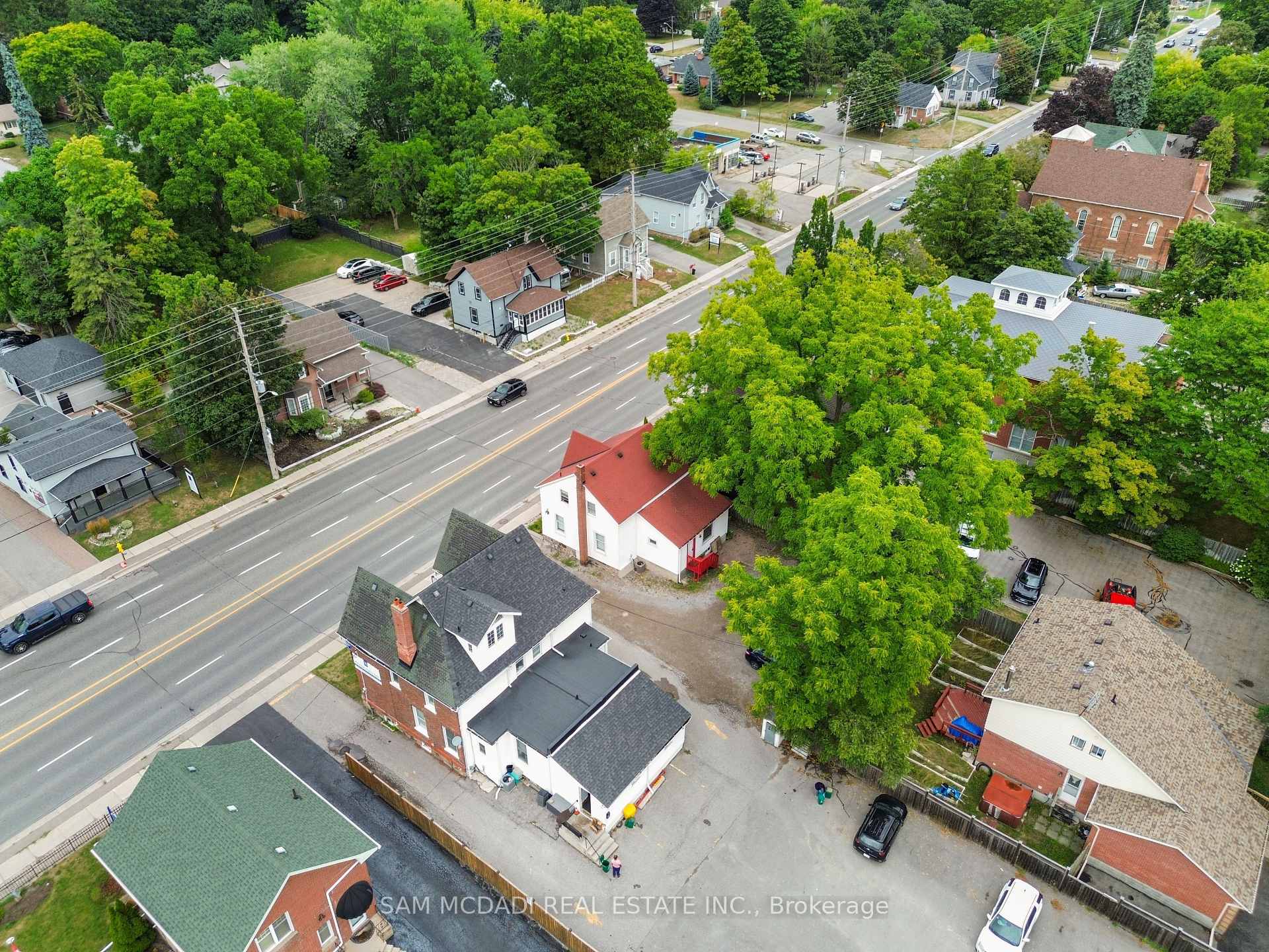 571 Kingston Road W, Ajax, ON L1S 6M1, Ajax — photo 1