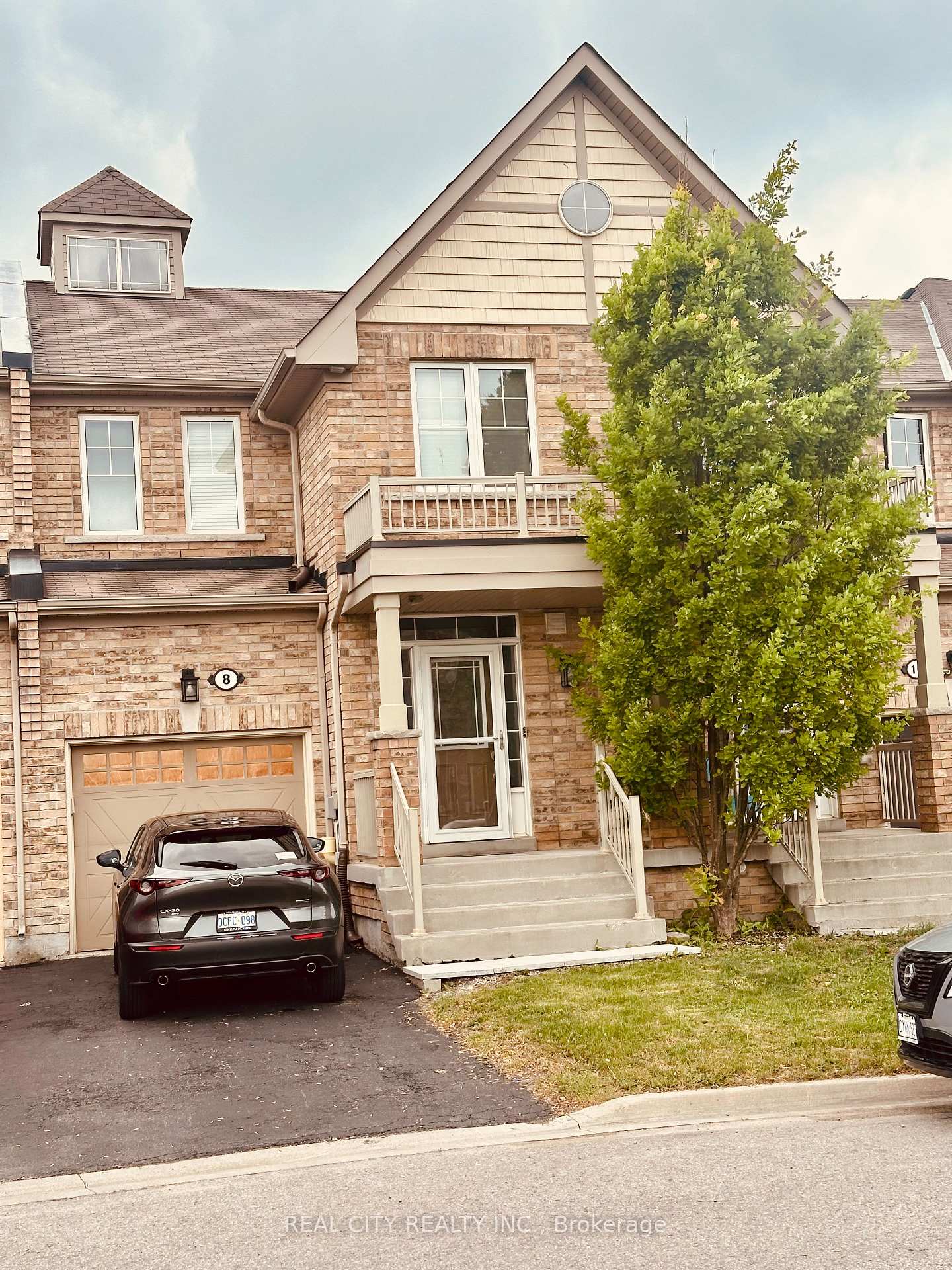 8 Beechener Street, Georgina, ON L0E 1R0, Georgina — photo 1