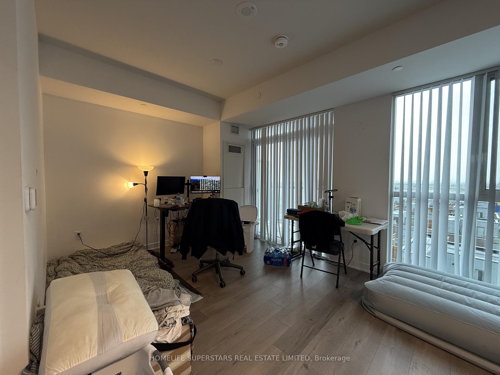 60 Honeycrisp Crescent 706, Vaughan, ON L4K 0N5, Vaughan — photo 1