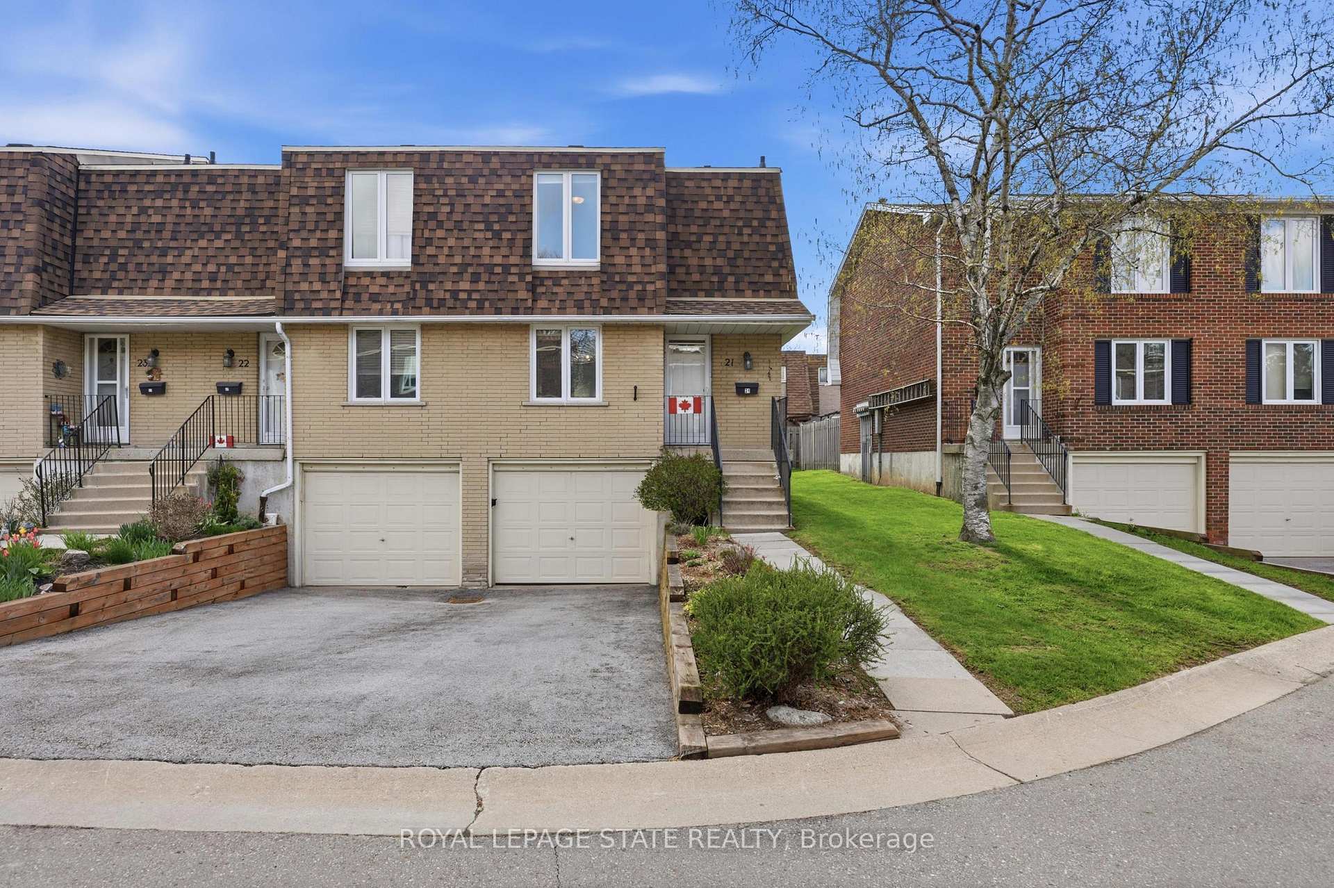299 Limeridge Road W 21, Hamilton, ON L9C 2V4, Hamilton — photo 1