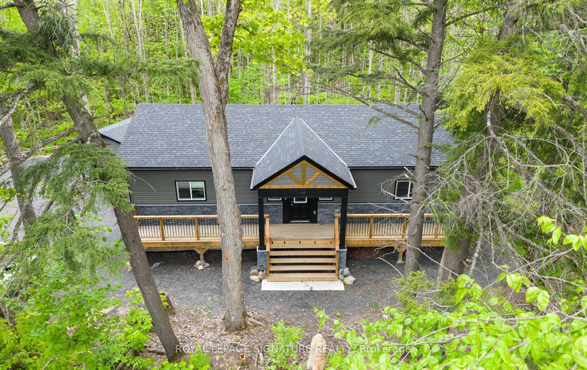 44 Sunnyshore Park Drive, McKellar, ON P2A 0B5, McKellar — photo 1
