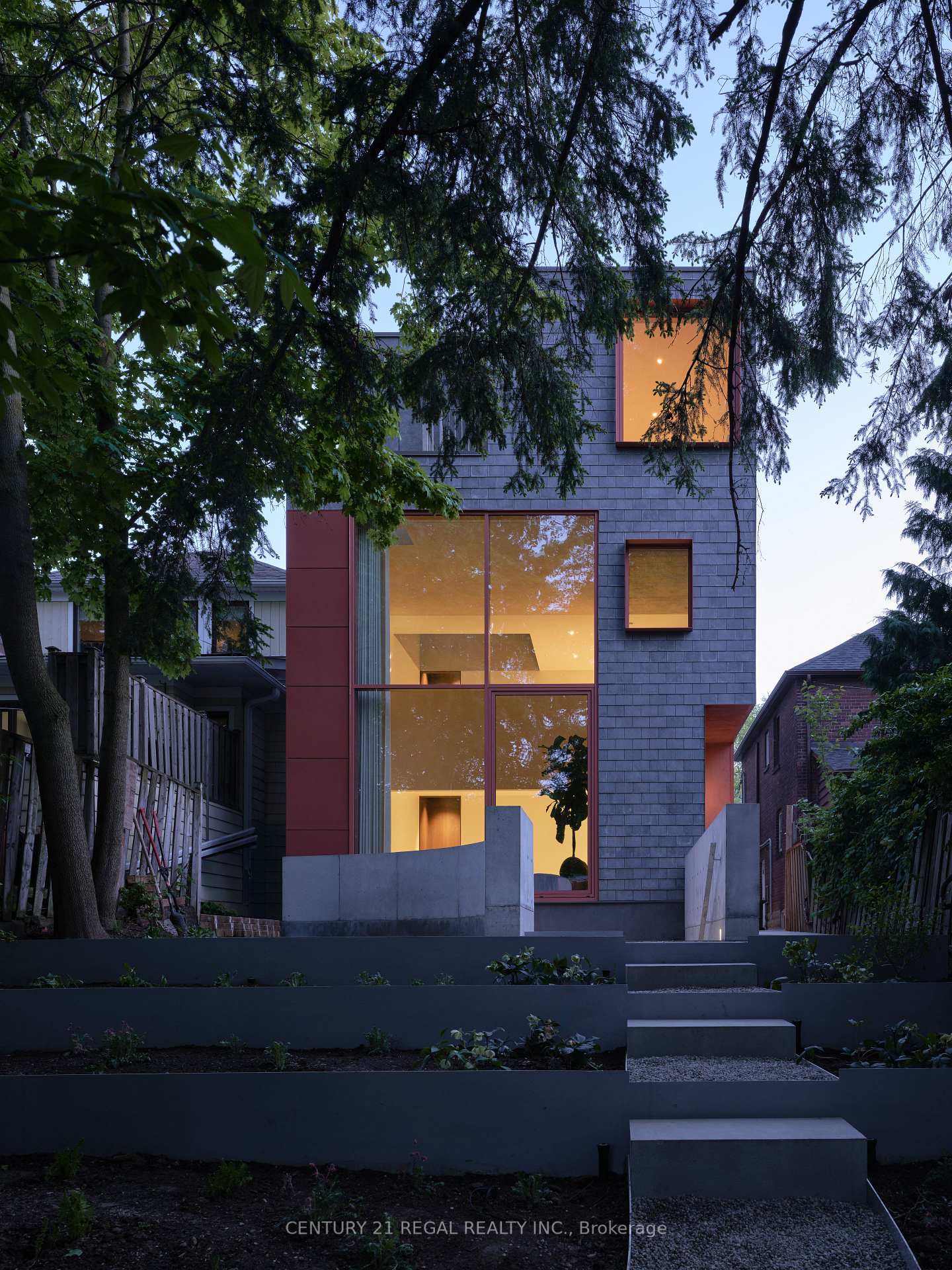275 Keewatin Avenue S Rear, Toronto, ON M4P 2A4, Toronto C10 — photo 1