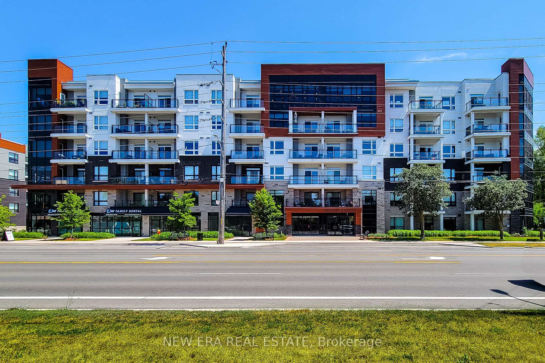 320 Plains Road E 212, Burlington, ON L7T 2C8, Burlington — photo 1