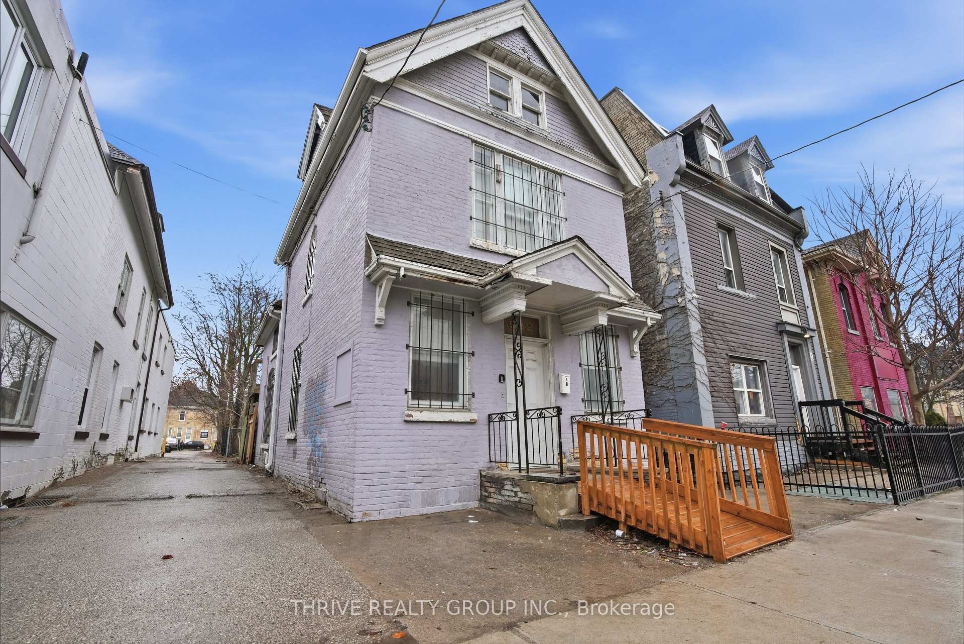 532-538 Dundas Street, London East, ON N6B 1W6, London East — photo 1