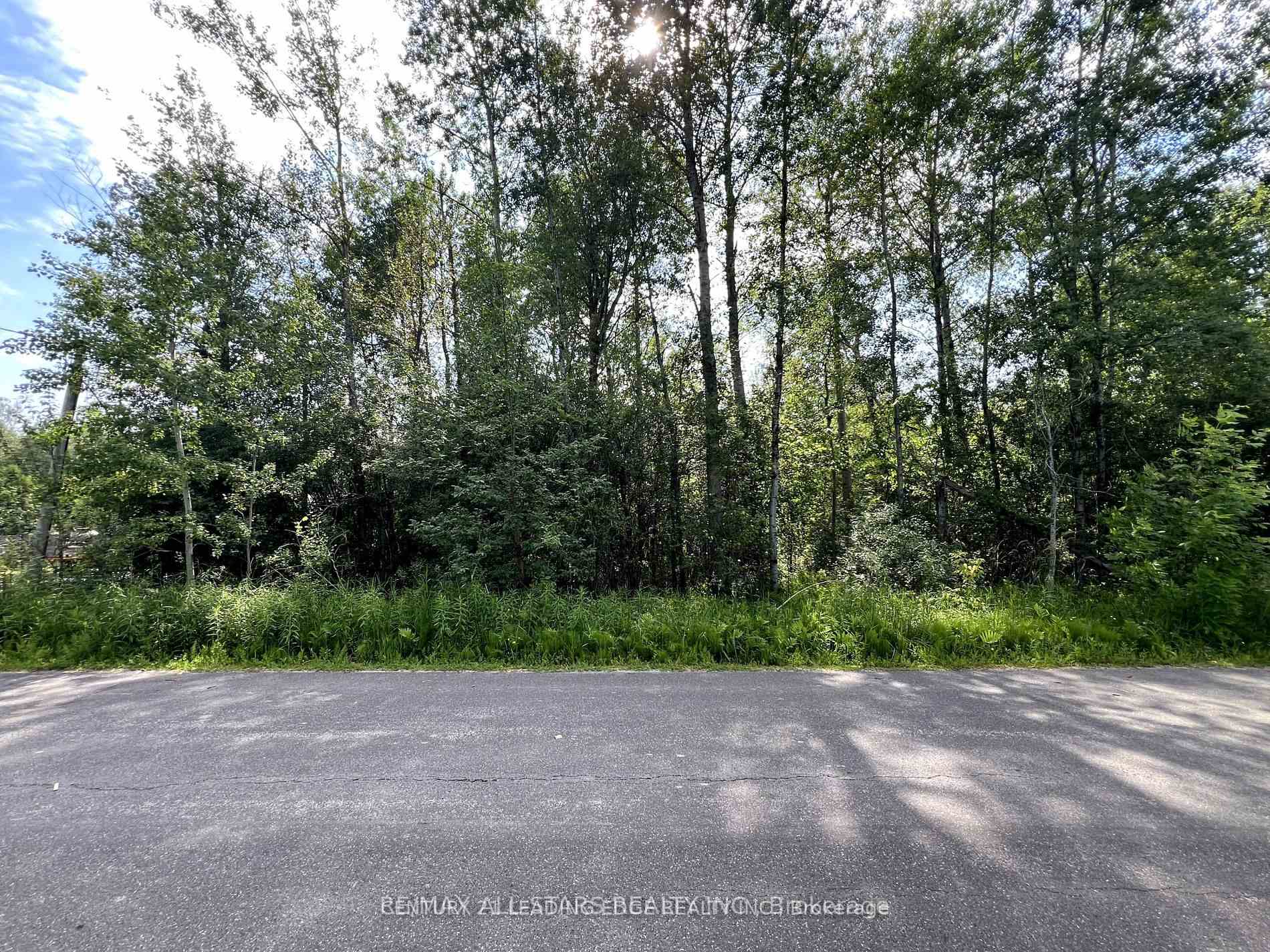 34 Nicholson Drive, Uxbridge, ON L9P 1R2, Uxbridge — photo 1