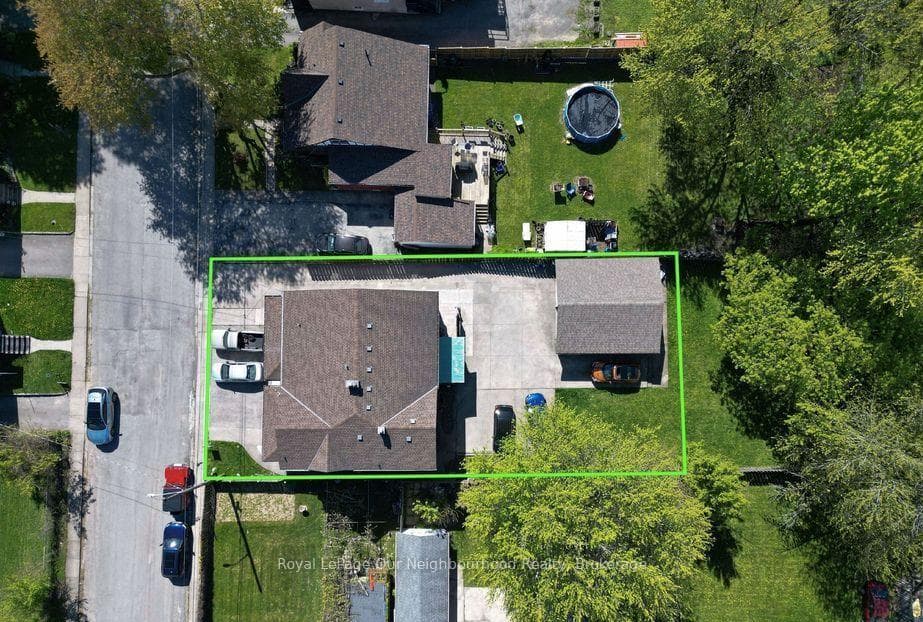 5749 Summer Street, Niagara Falls, ON L2G 1M5, Niagara Falls — photo 1