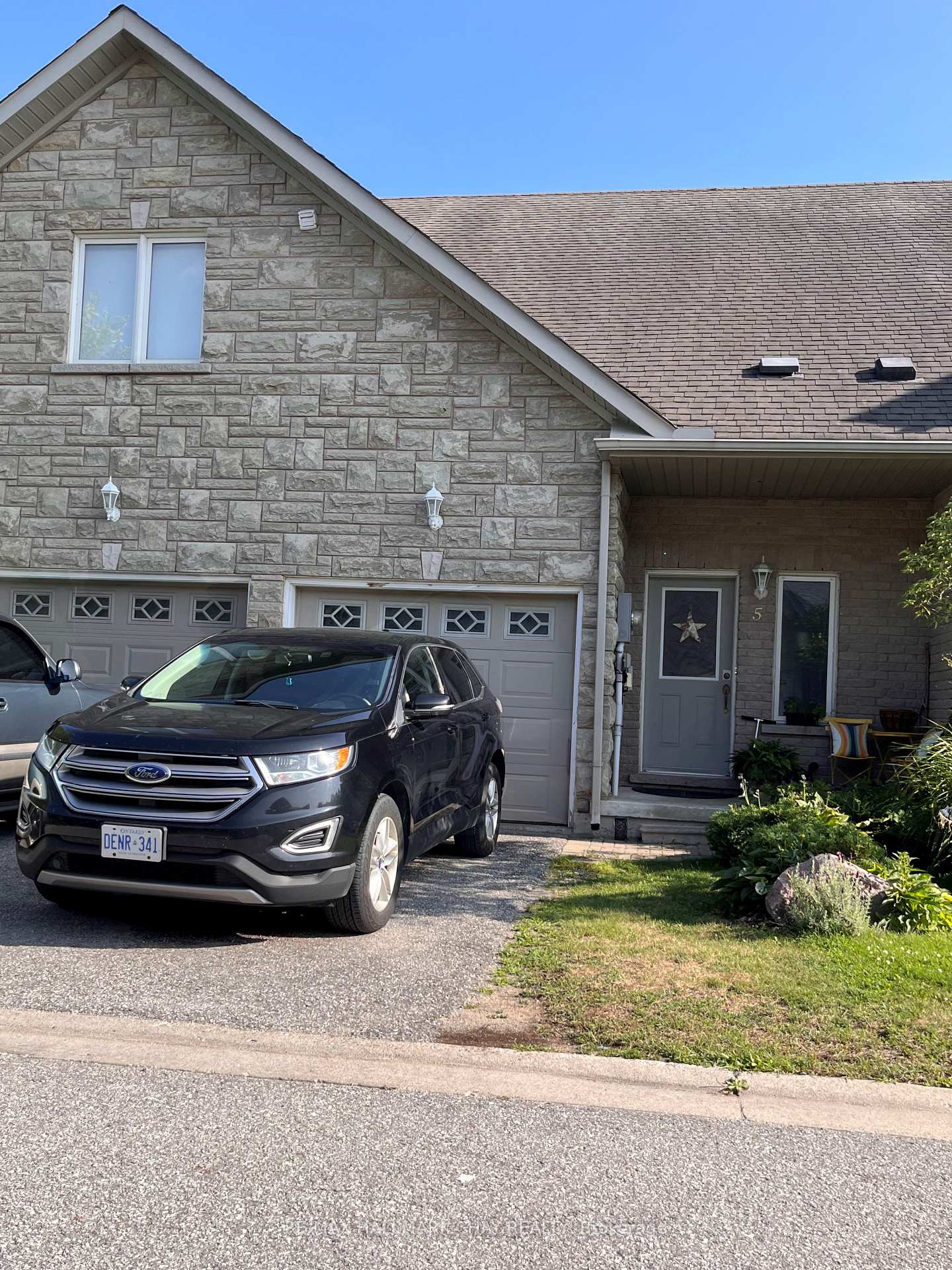 125 Huronia Road 5, Barrie, ON L4N 4G1, Barrie — photo 1