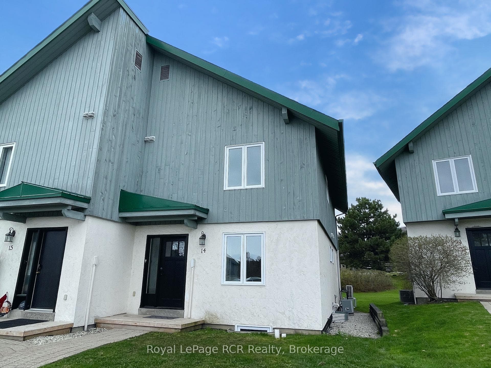 104 Kellies Way 14, Blue Mountains, ON L9Y 0L5, Blue Mountains — photo 1