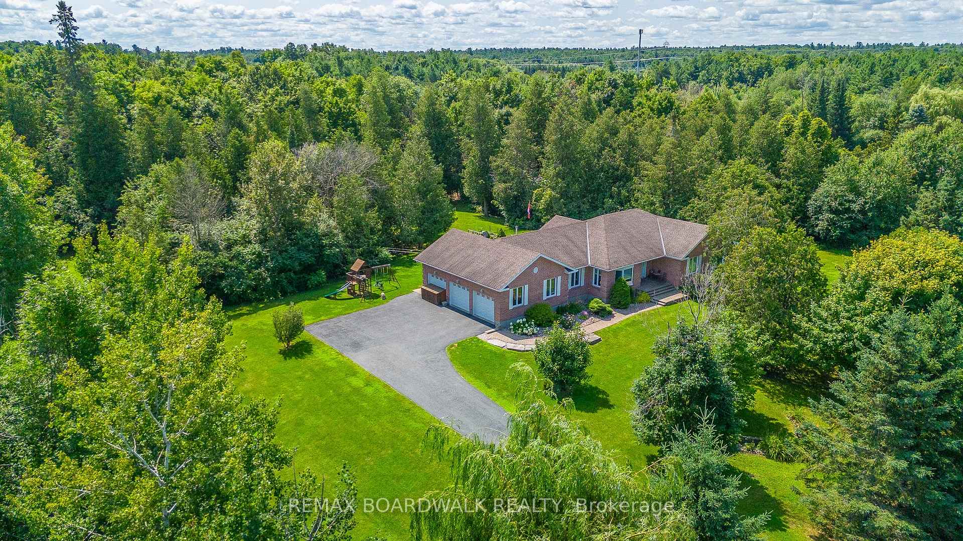 14 Panandrick View Drive, Kanata, ON K2W 1A5, Kanata — photo 1