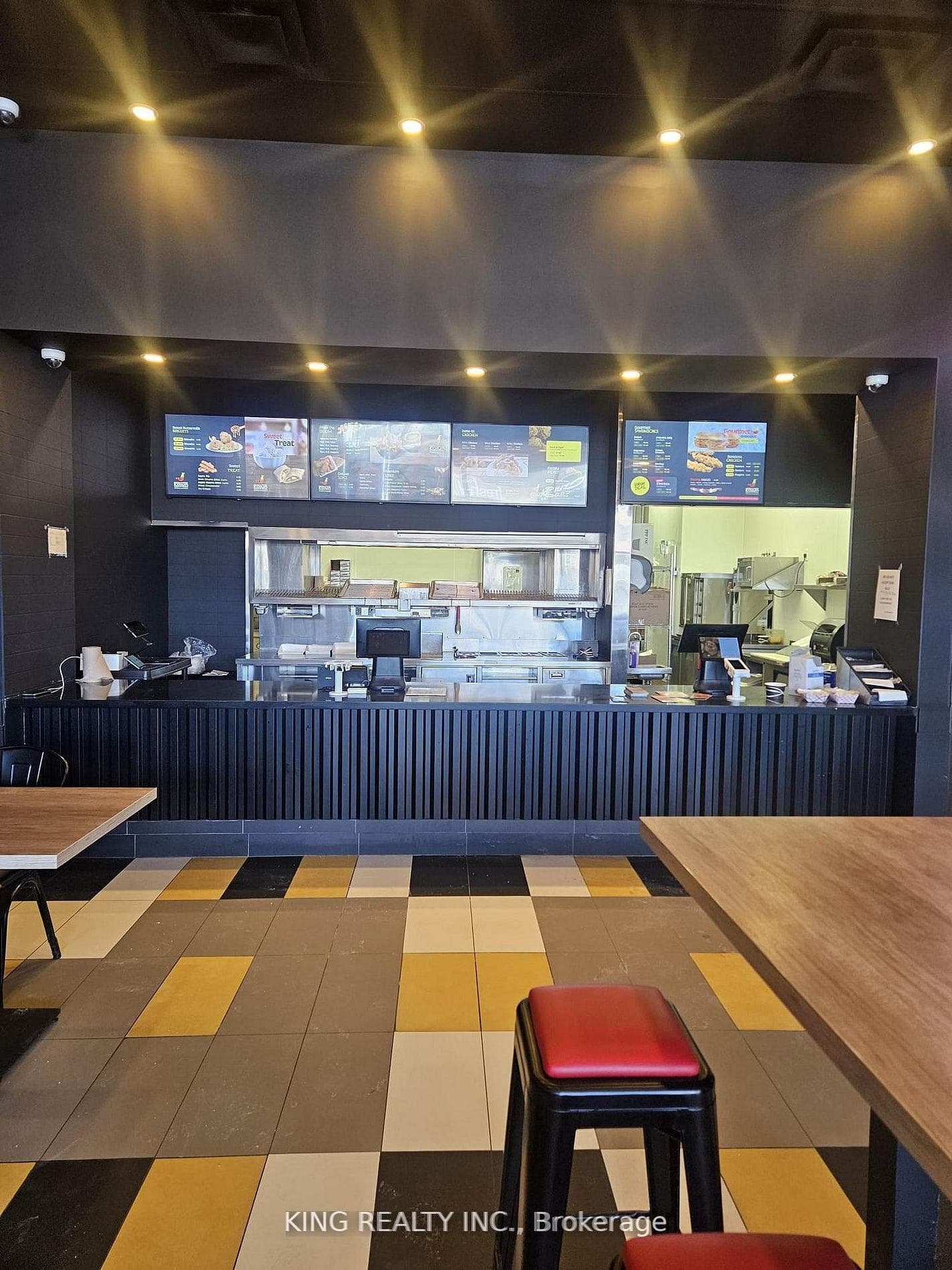 1476 Dundas Street E 3, Mississauga, ON L4X 1L4, Mississauga — photo 1