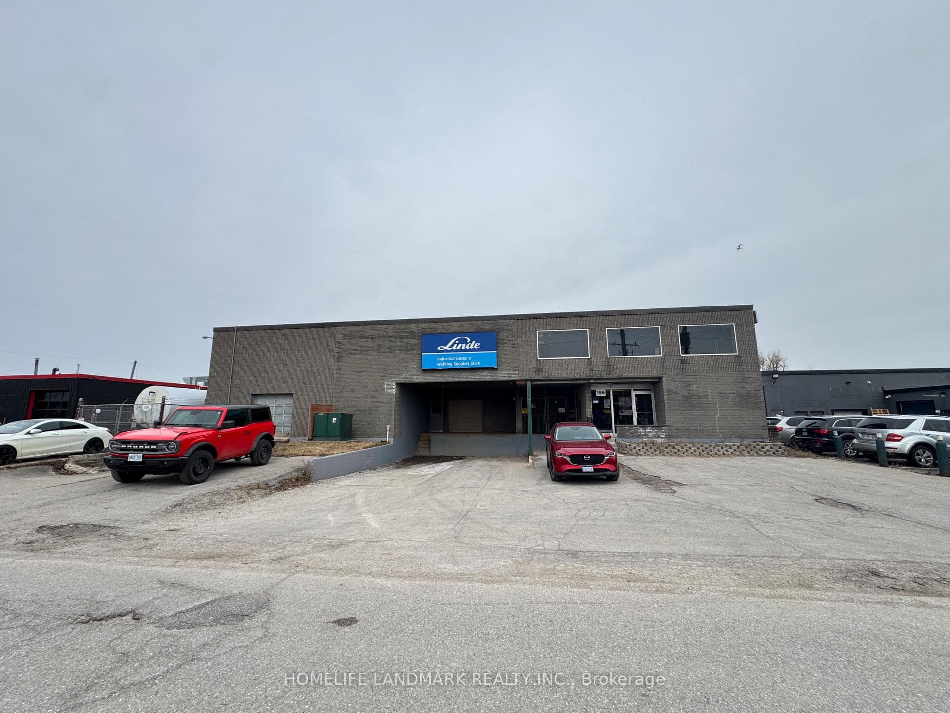 156 John Street, Barrie, ON L4N 2L2, Barrie — photo 1
