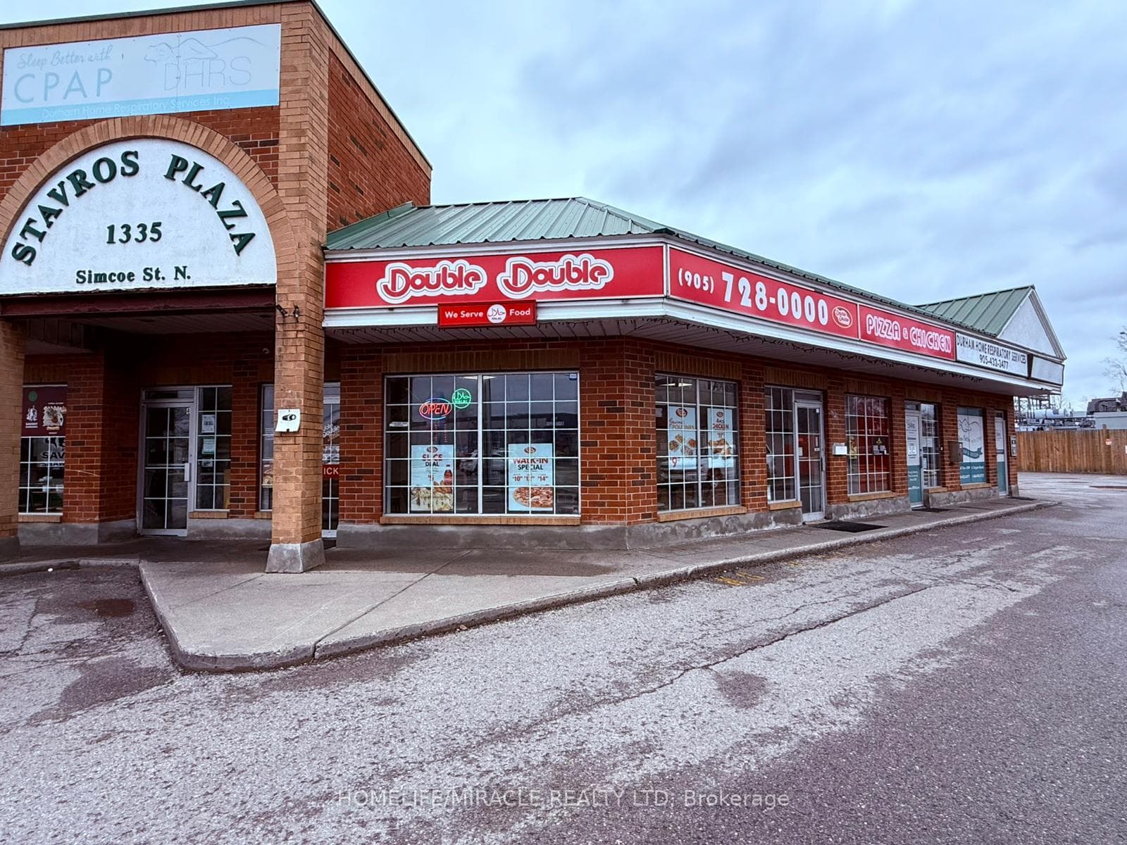 1335 Simcoe Street N, Oshawa, ON L1G 4X1, Oshawa — photo 1