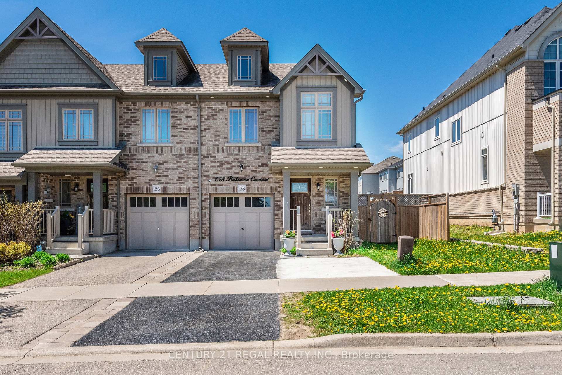 158 Parkinson Crescent, Orangeville, ON L6W 6X3, Orangeville — photo 1