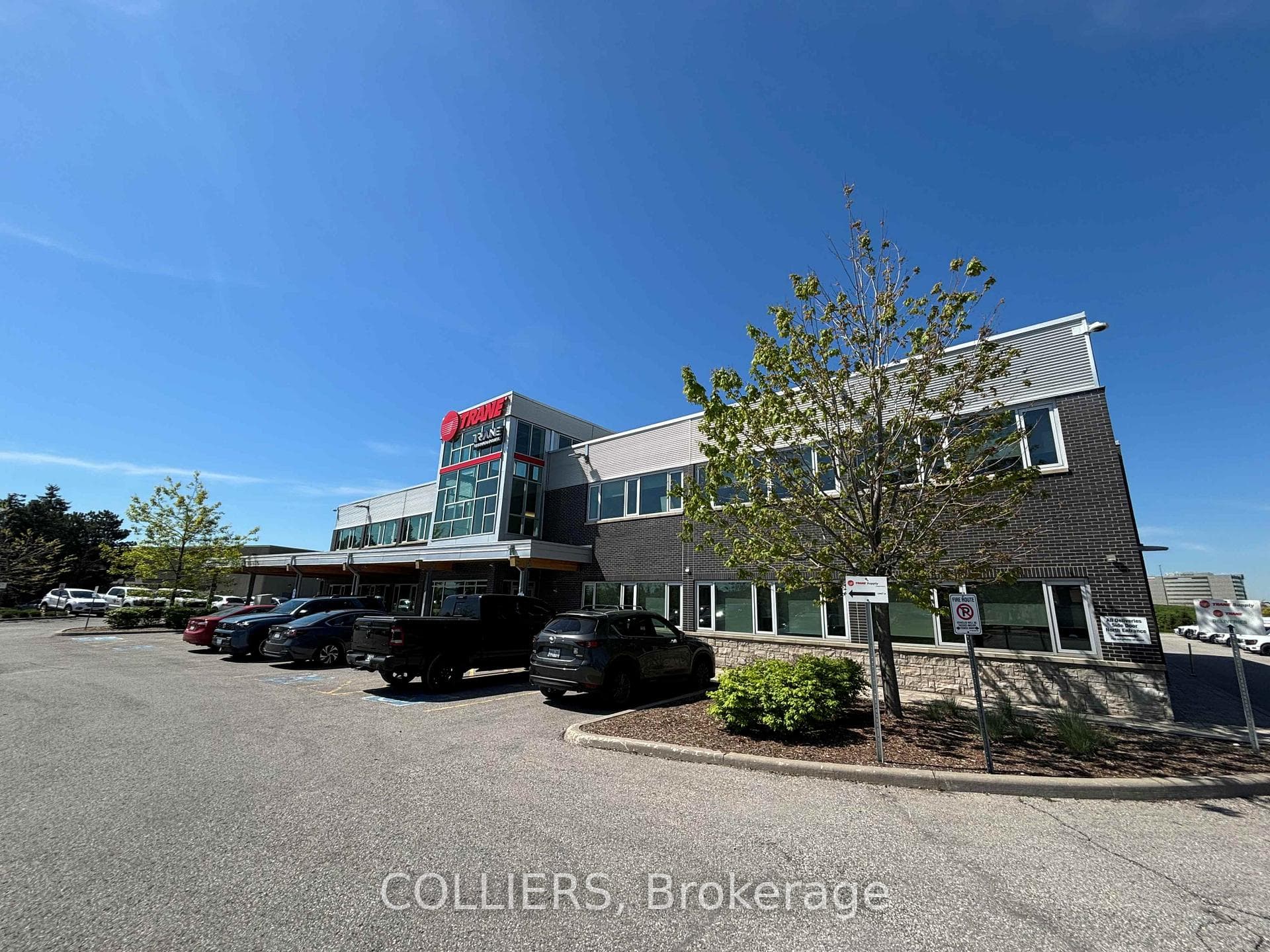 525 Cochrane Drive 202, Markham, ON L3R 8E3, Markham — photo 1