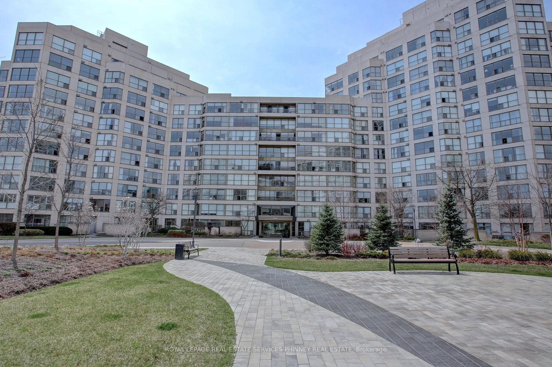 2267 Lake Shore Boulevard 802, Toronto, ON M8V 3X2, Toronto W06 — photo 1