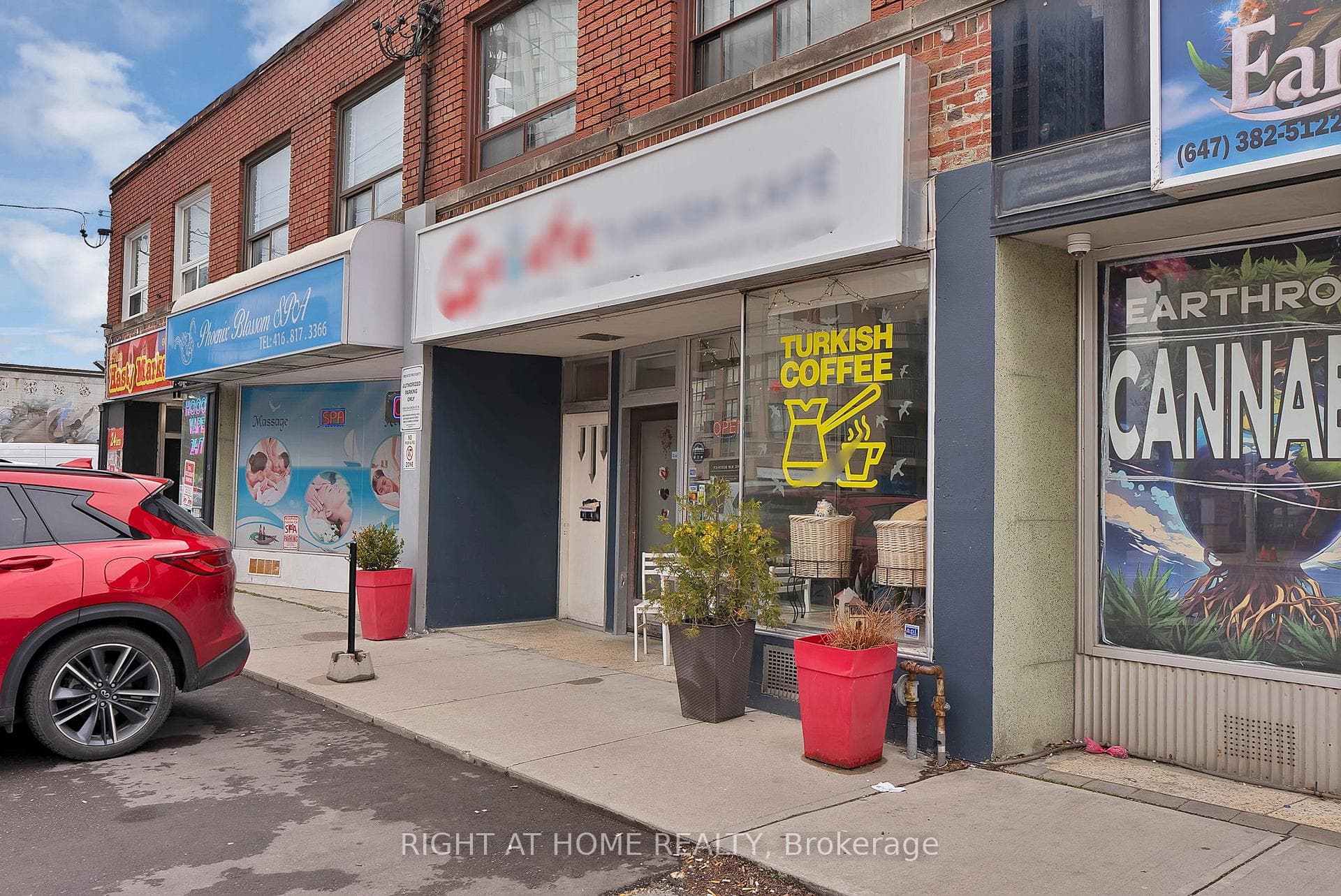 5122 Dundas Street W, Toronto, ON M9A 1C2, Toronto W08 — photo 1