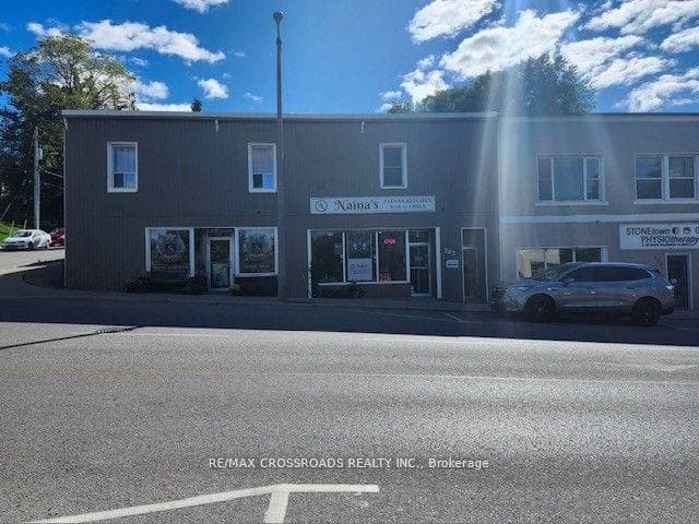 202-204 Queen Street E, St. Marys, ON N4X 1C1, St. Marys — photo 1