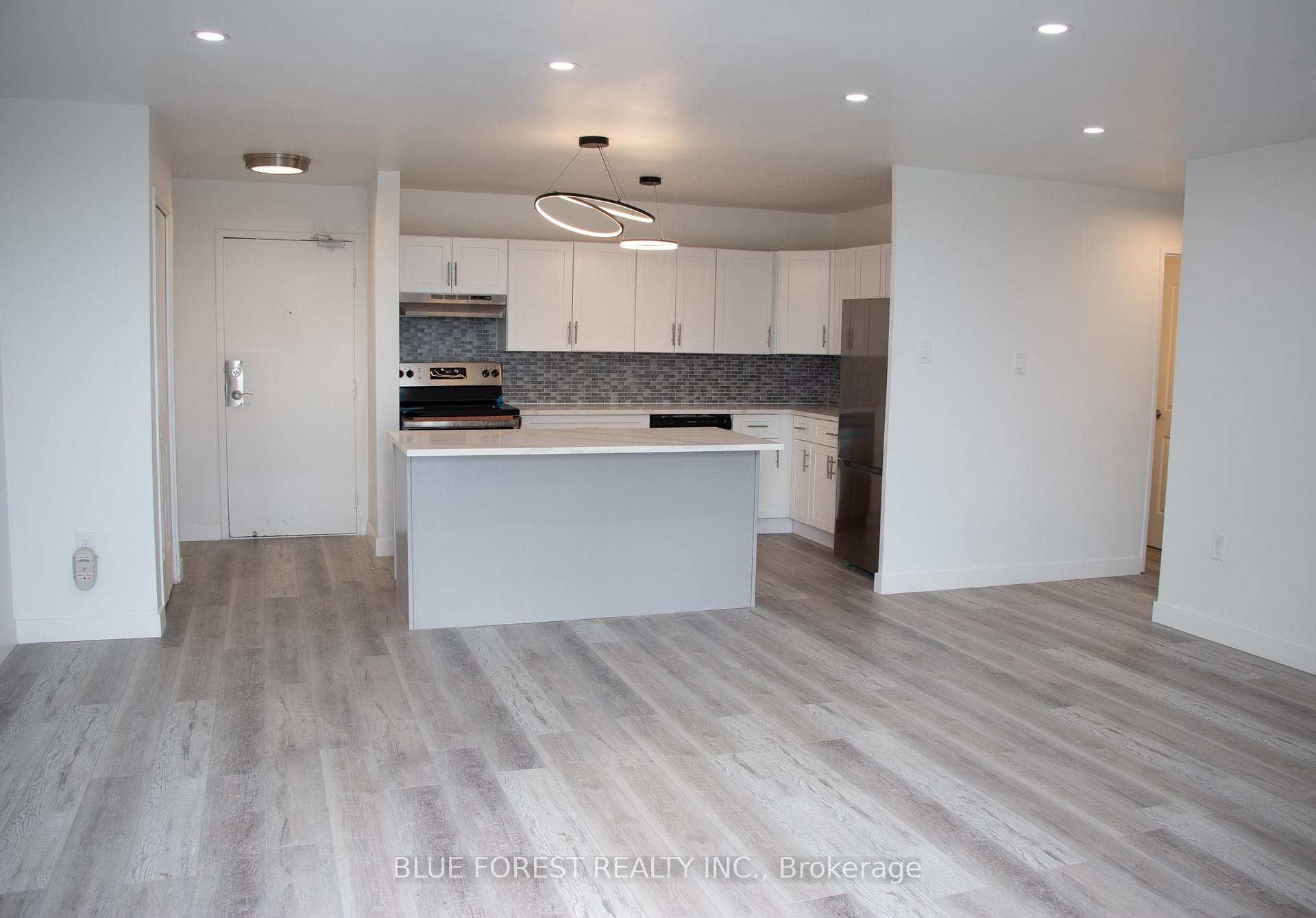 583 Mornington Avenue 1102, London East, ON N5Y 3E9, London East — photo 1