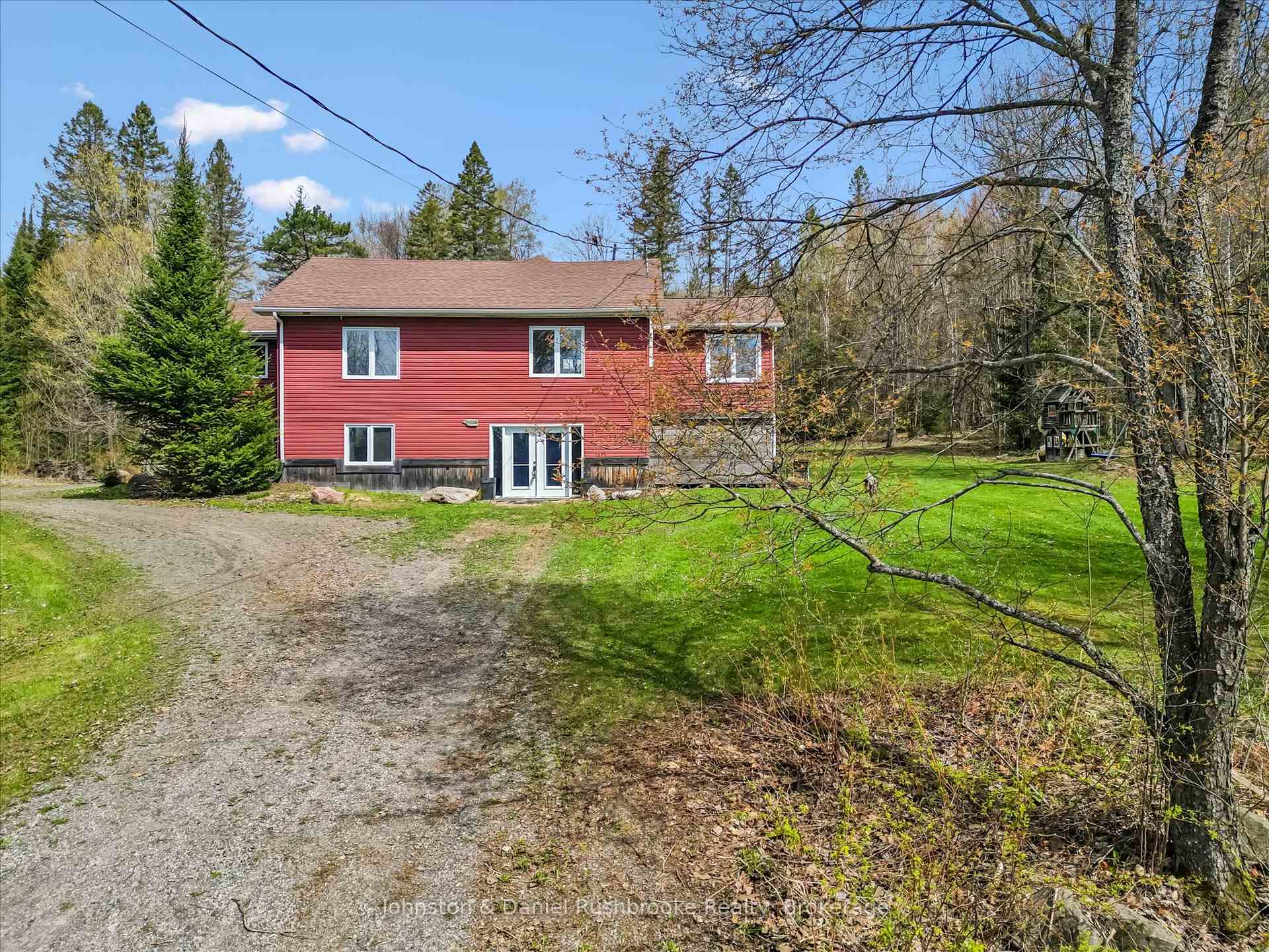 2519 South Horn Lake Rd R.R.#3 Road, Magnetawan, ON P0A 1C0, Magnetawan — photo 1