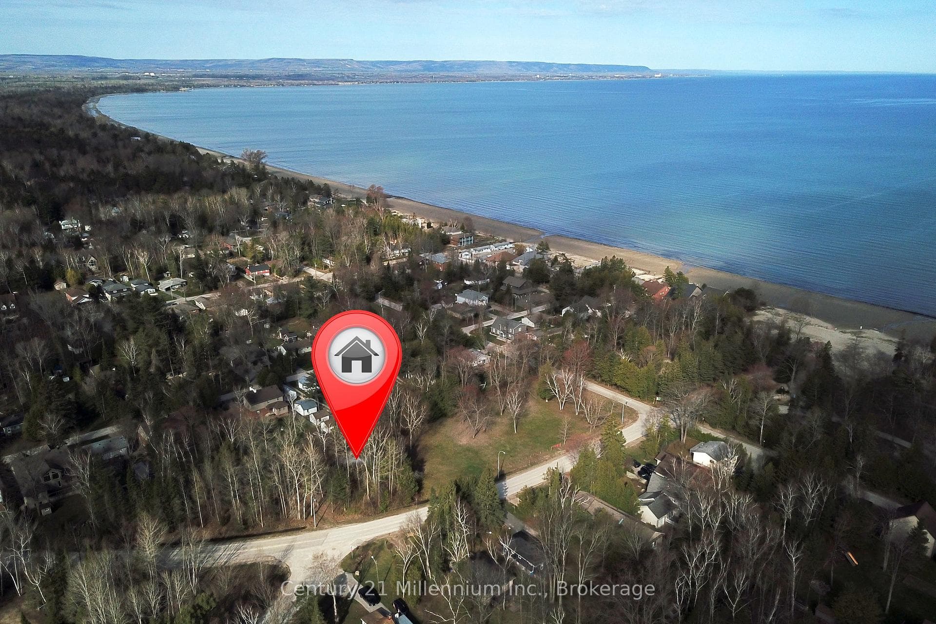 32 Sunnidale Road N, Wasaga Beach, ON L9Z 2B7, Wasaga Beach — photo 1