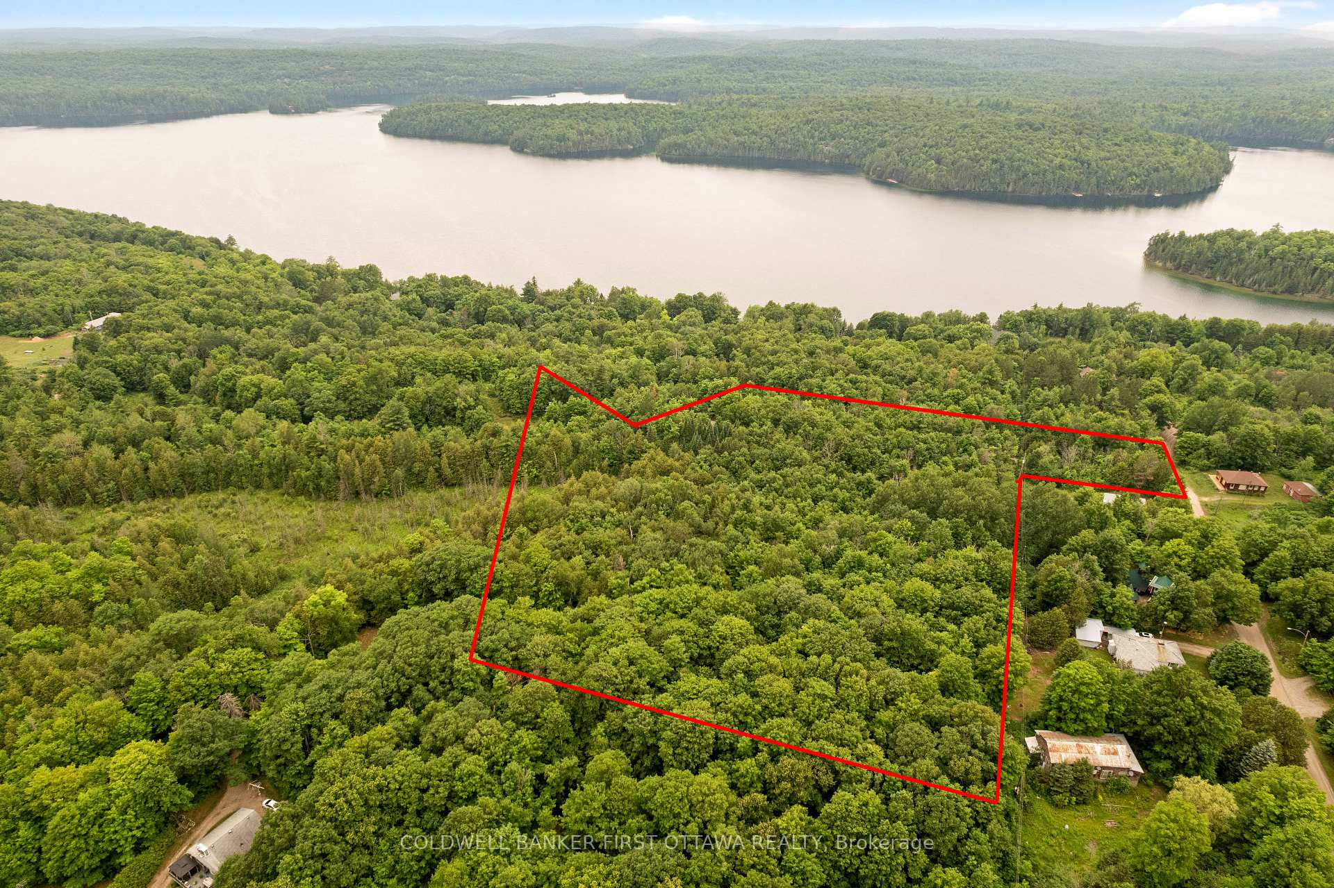 1039 Sunset Strip Lane, Frontenac, ON K0H 2J0, Frontenac — photo 1