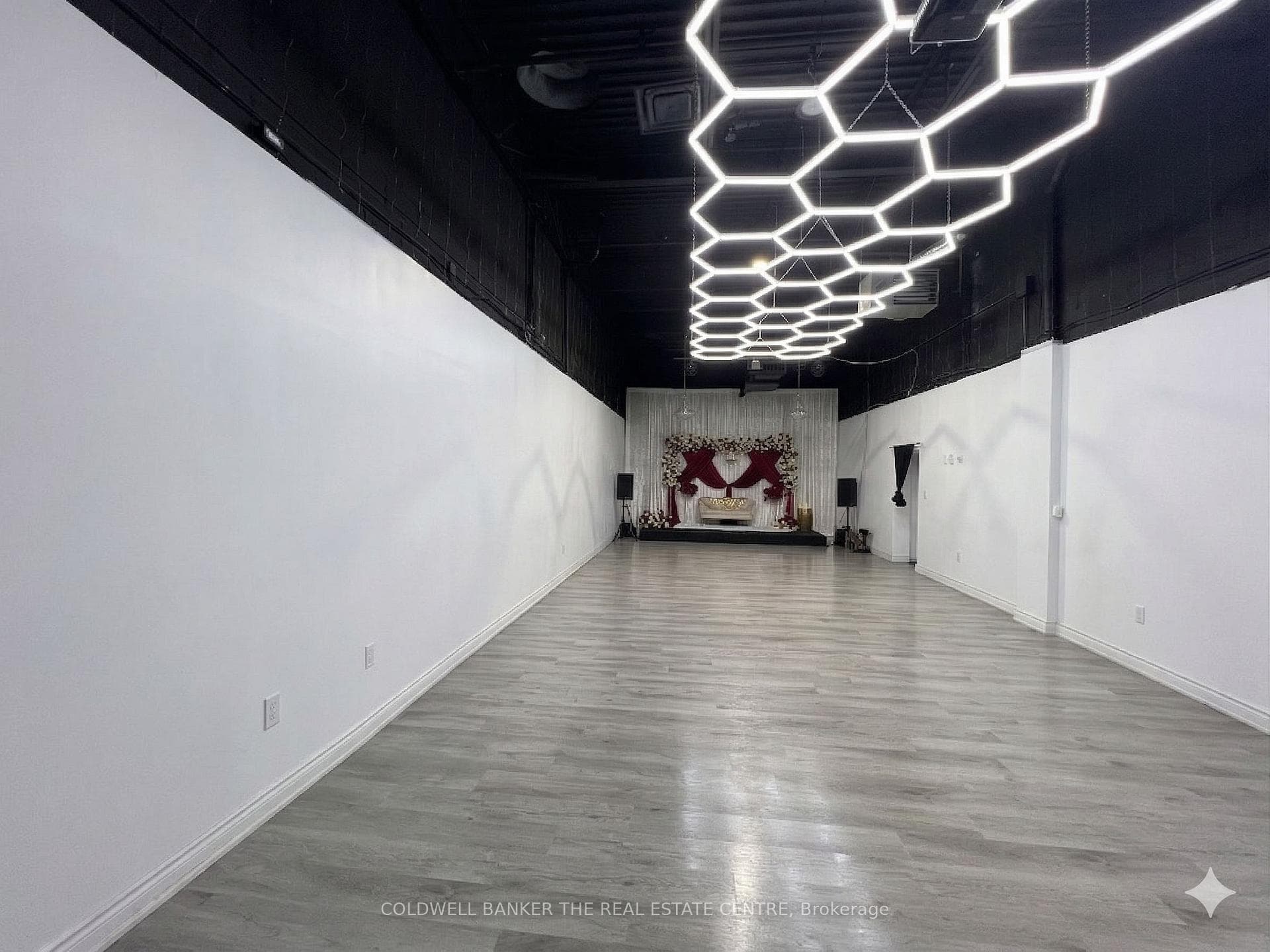 50 Weybright Court 24, Toronto, ON M1S 5A8, Toronto E07 — photo 1
