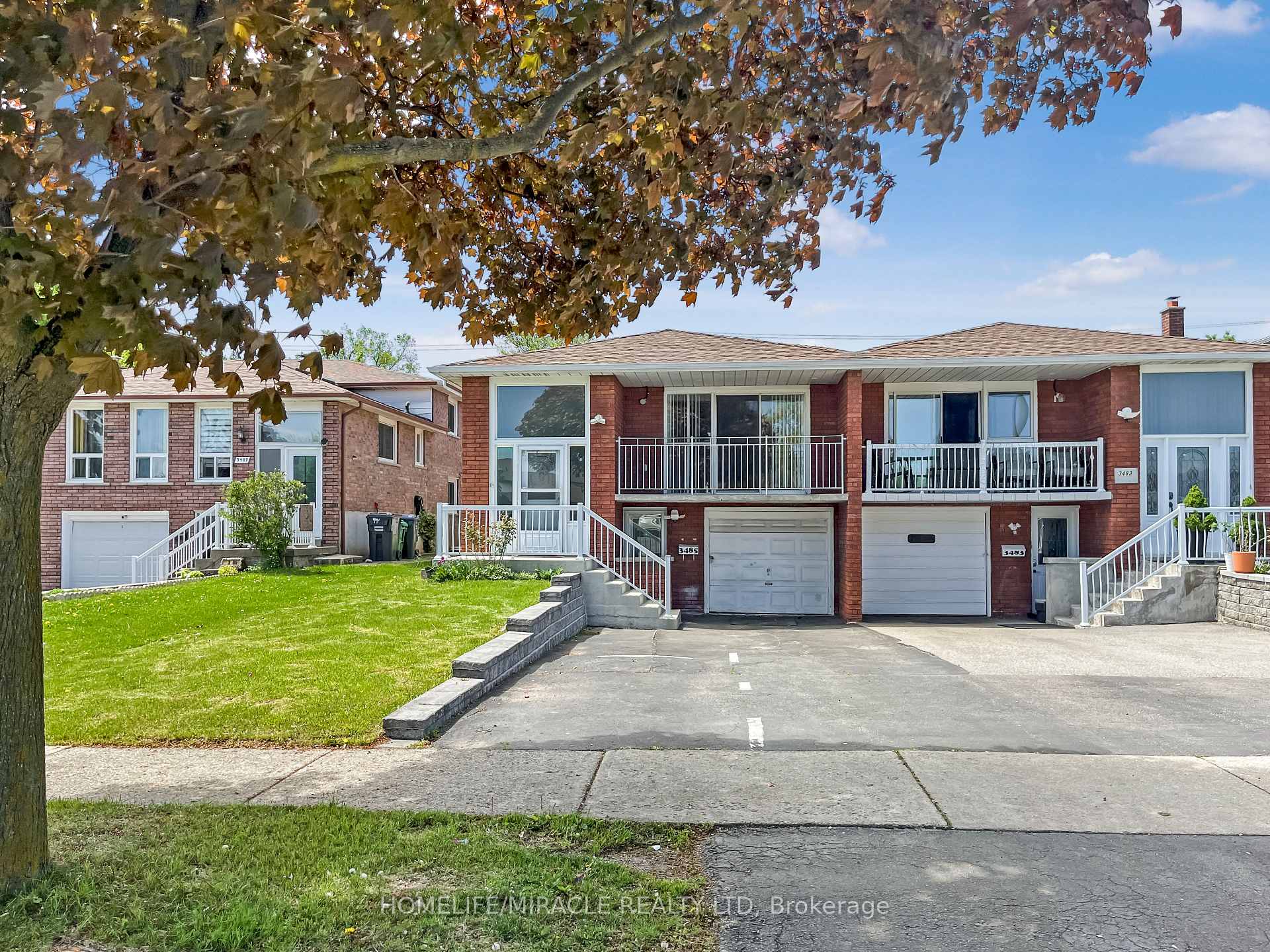 3485 Oakglade Crescent, Mississauga, ON L5C 1X4, Mississauga — photo 1