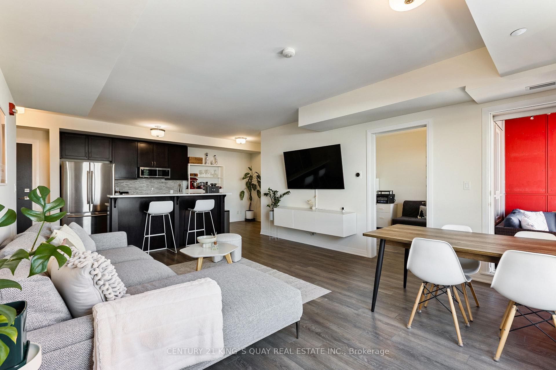 58 Adam Sellers Street 503, Markham, ON L6B 1P5, Markham — photo 1