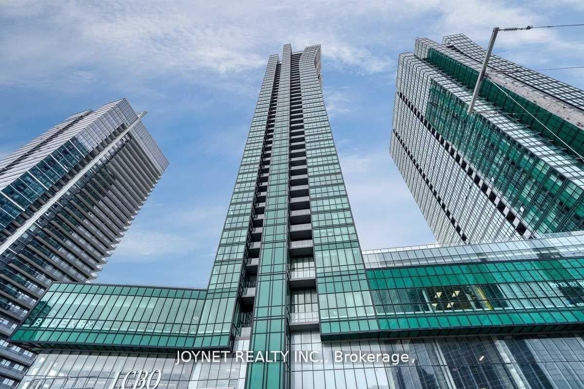 9 Bogert Avenue 2807, Toronto, ON M2N 0H3, Toronto C07 — photo 1