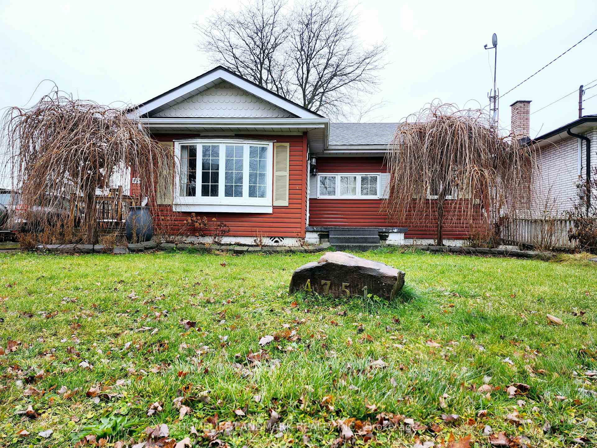 4751 Baldwin Avenue, Niagara Falls, ON L2H 1P1, Niagara Falls — photo 1