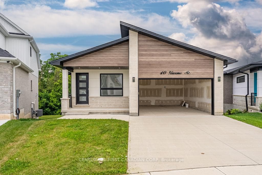 40 Greene Street, South Huron, ON N0M 1S2, South Huron — photo 1