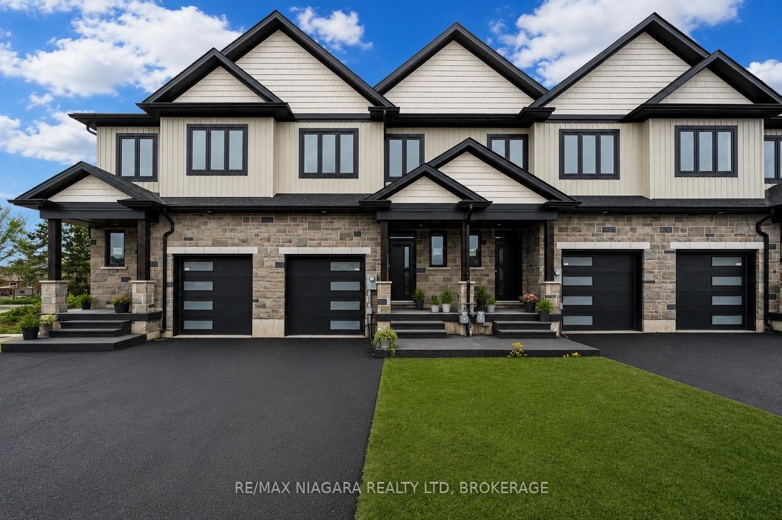 6200 Curlin Crescent, Niagara Falls, ON L2H 0B8, Niagara Falls — photo 1