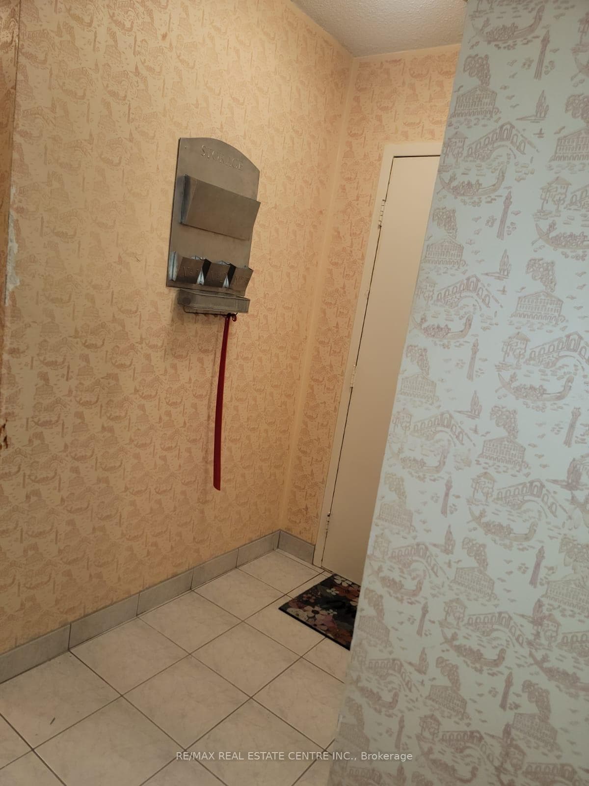 3577 Derry Road 207, Mississauga, ON L4T 1B3, Mississauga — photo 1
