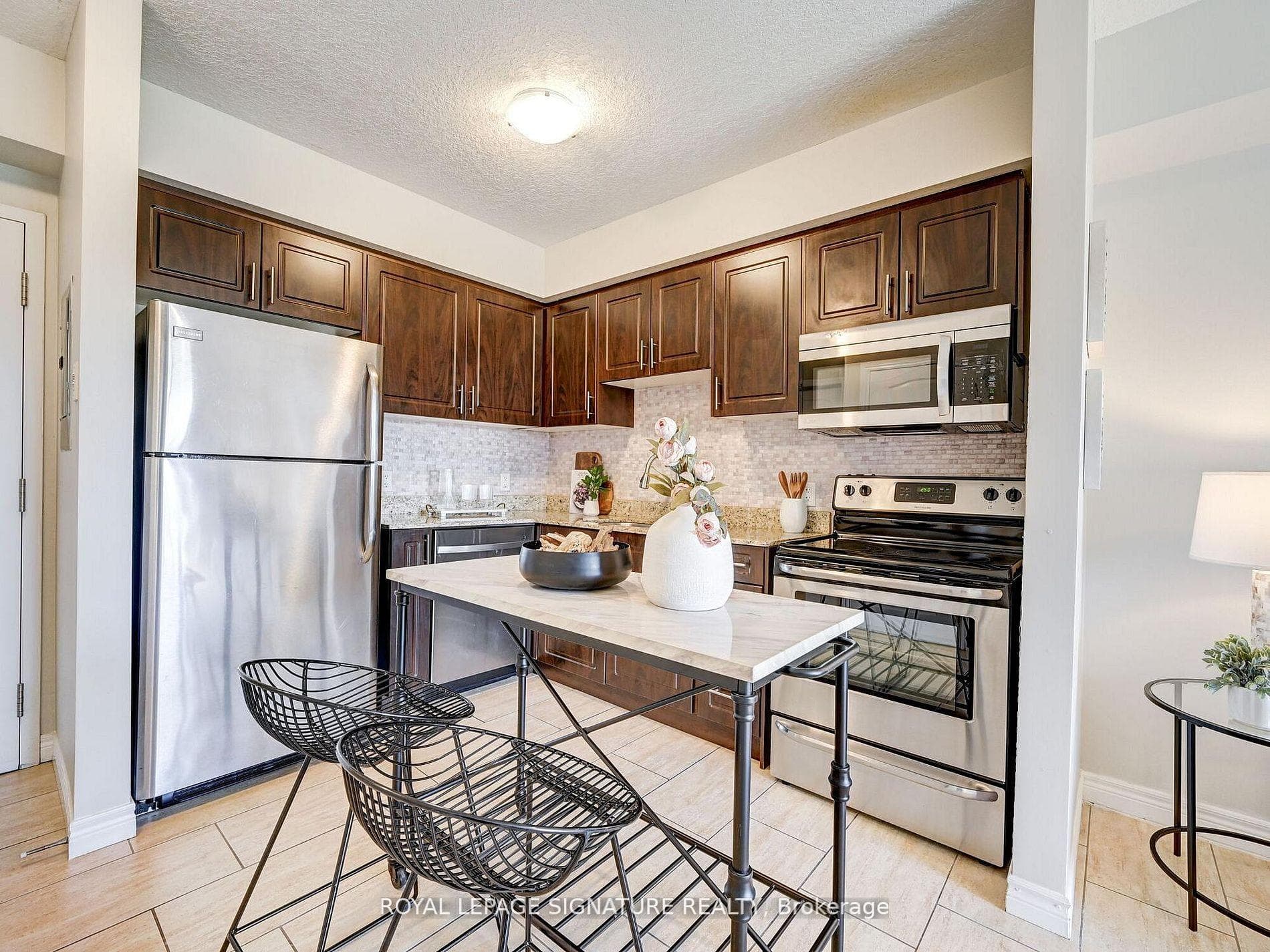 886 Golf Links Road 205, Hamilton, ON L9K 1J8, Hamilton — photo 1