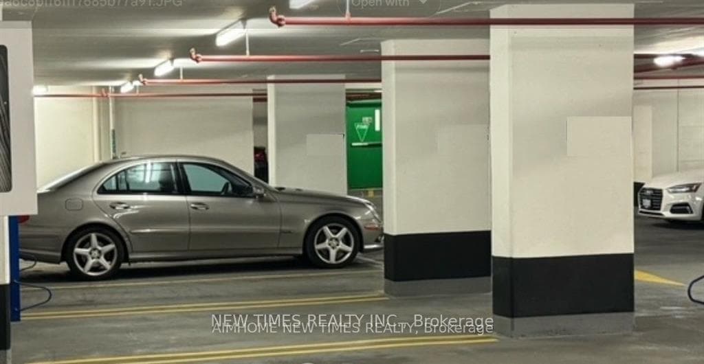 125 Blue Jays Way, Toronto, ON M5V 0N5, Toronto C01 — photo 1
