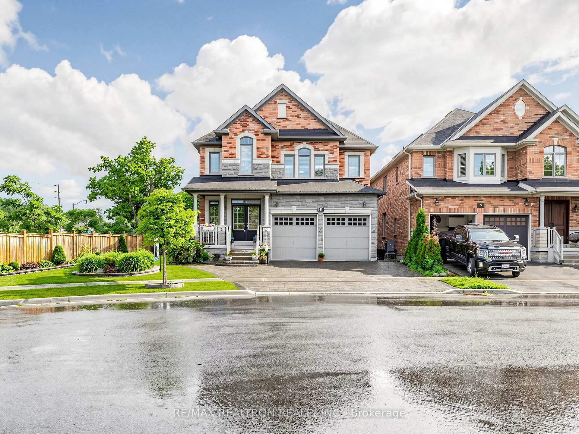 15 Motley Court, Richmond Hill, ON L4E 0N4, Richmond Hill — photo 1