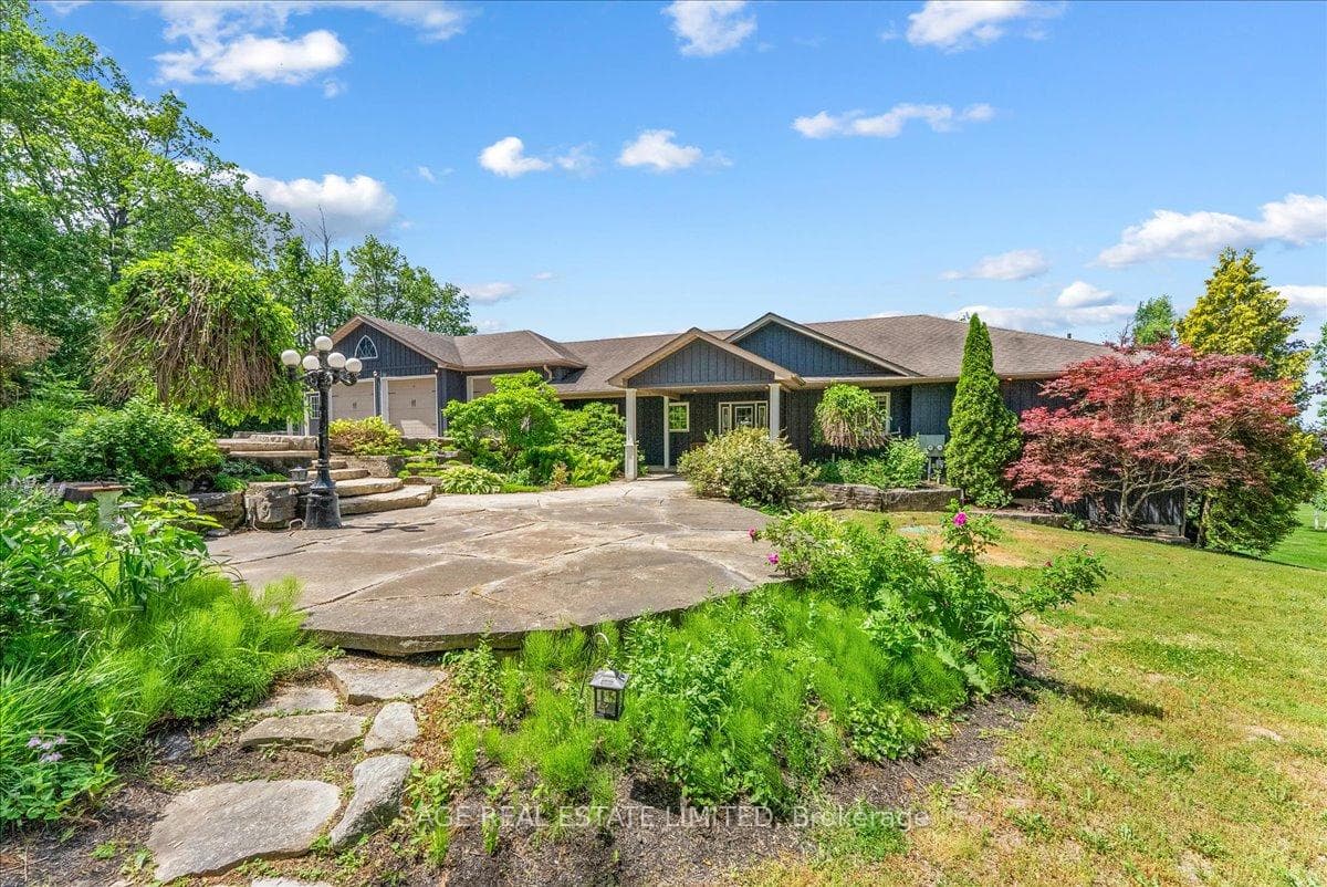 1634 Morris Avenue, Selwyn, ON K0L 1T0, Selwyn — photo 1