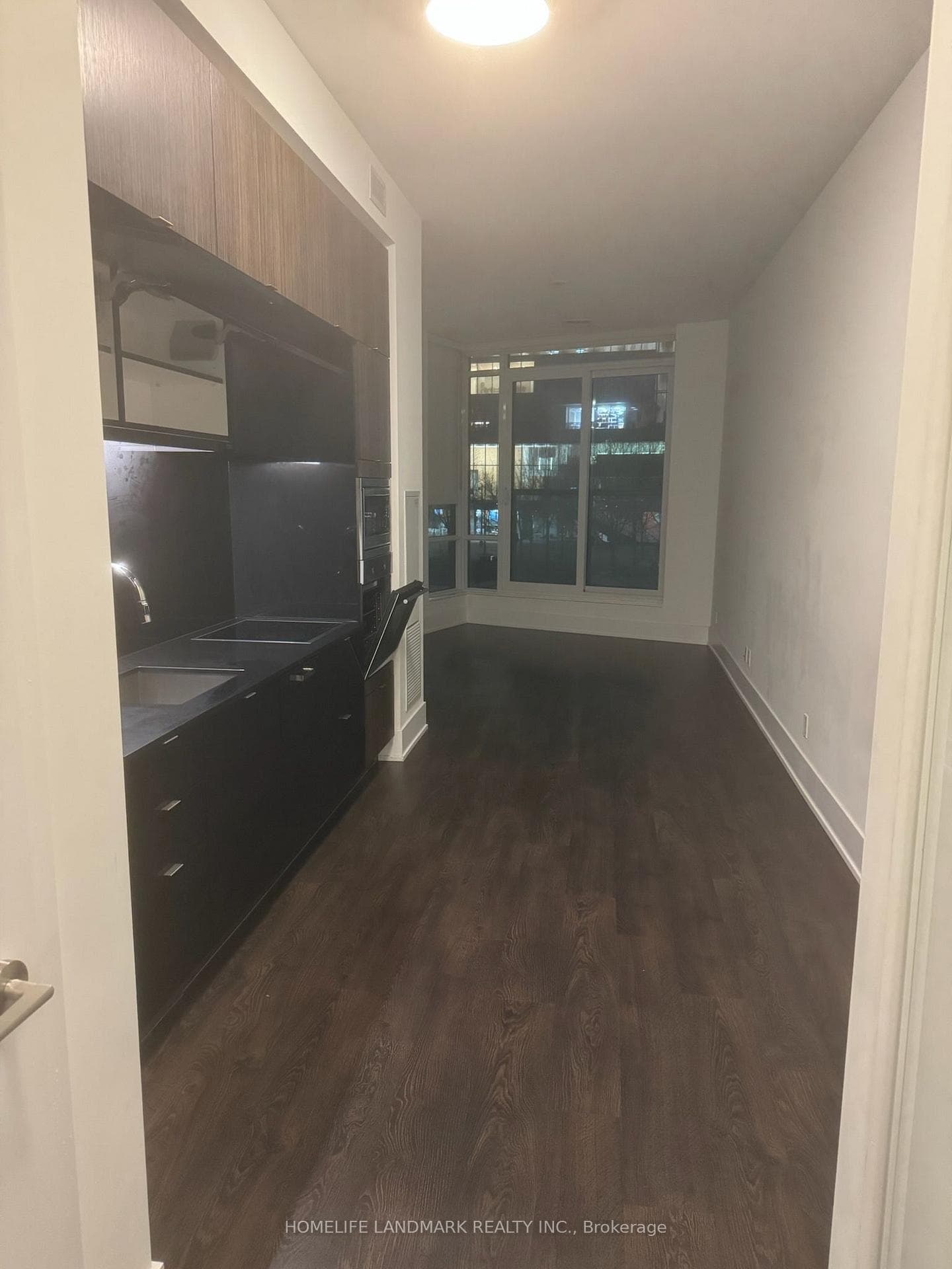 55 Merchants' Wharf Way 229, Toronto, ON M5A 4N8, Toronto C08 — photo 1