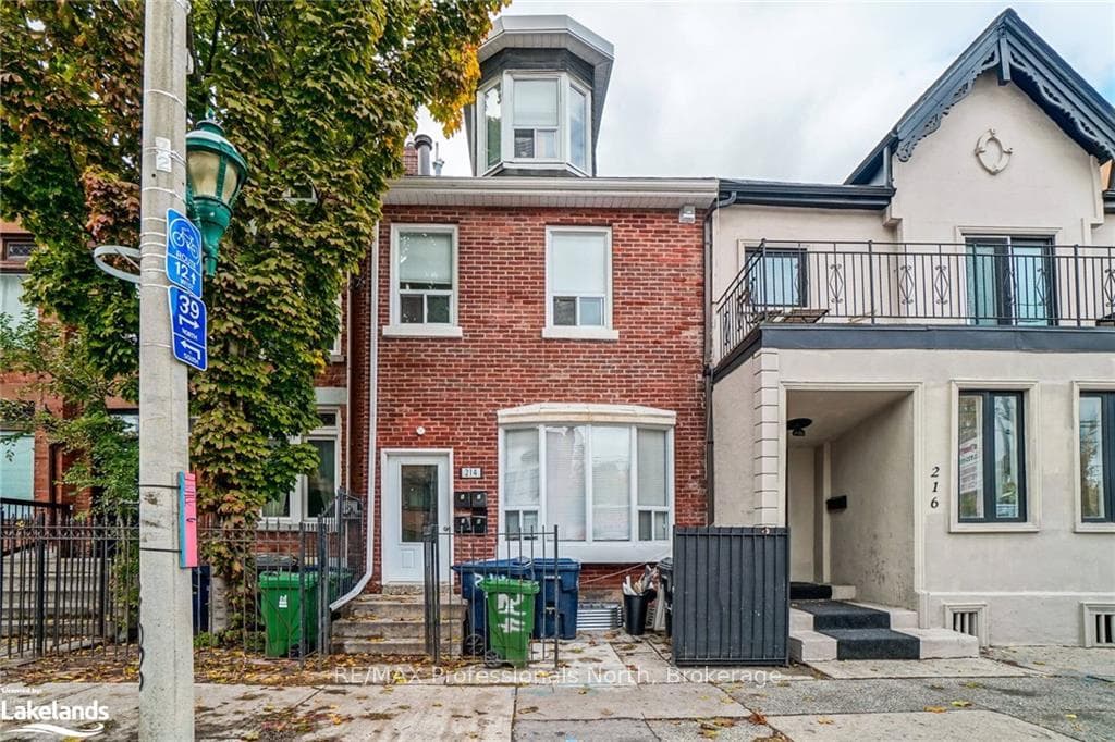 214 Gerrard Street E, Toronto, ON M5A 2E6, Toronto C08 — photo 1
