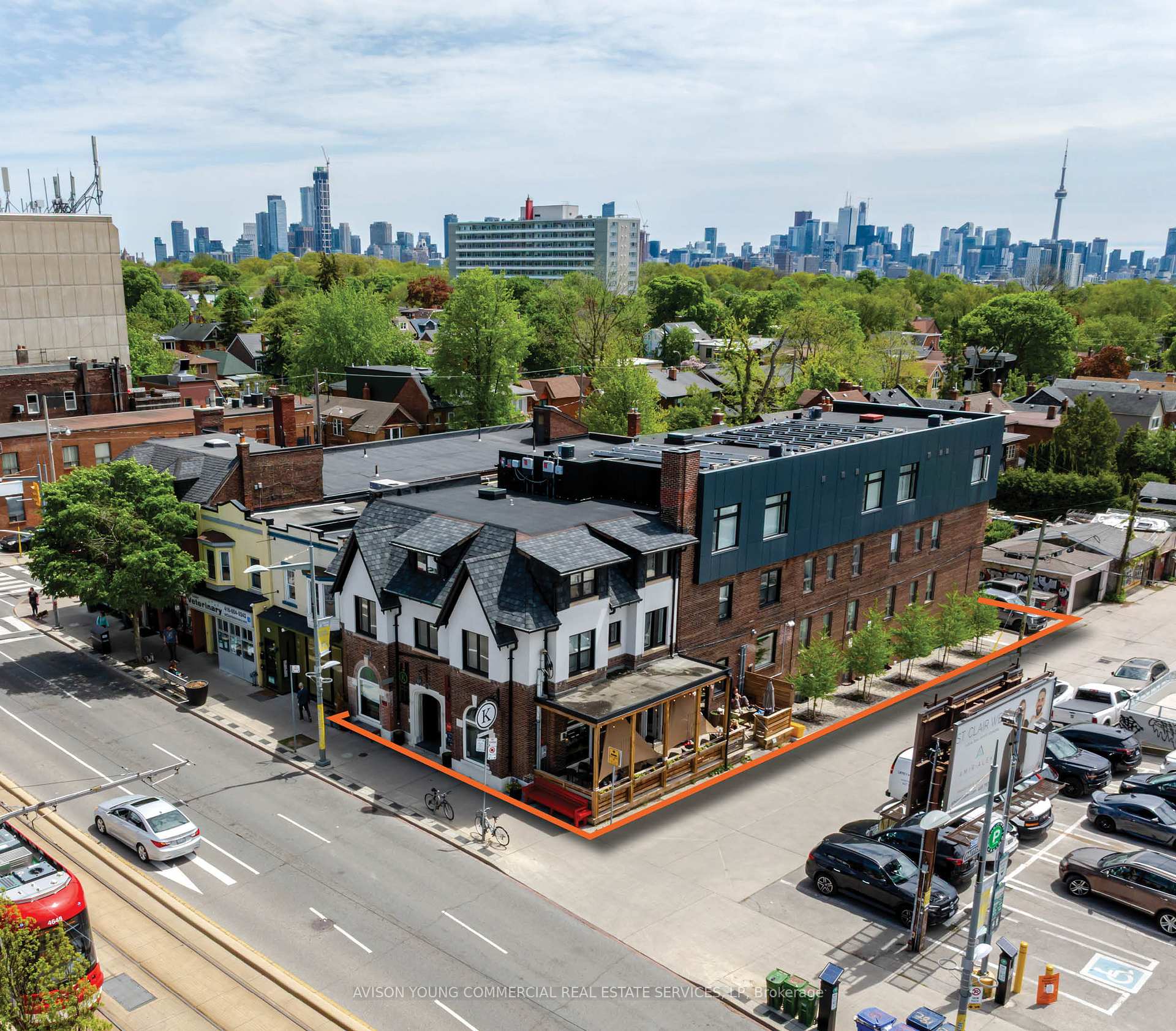 781 St. Clair Avenue W, Toronto, ON M6C 1B7, Toronto C02 — photo 1